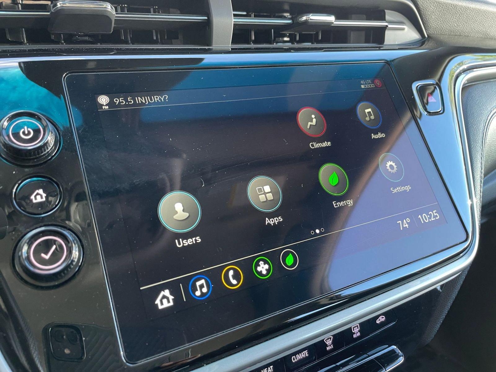 Thumbnail: 2023 Chevrolet Bolt EV - 25