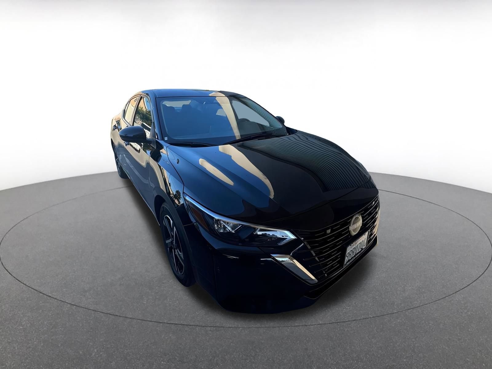 Thumbnail: 2025 Nissan Sentra - 1