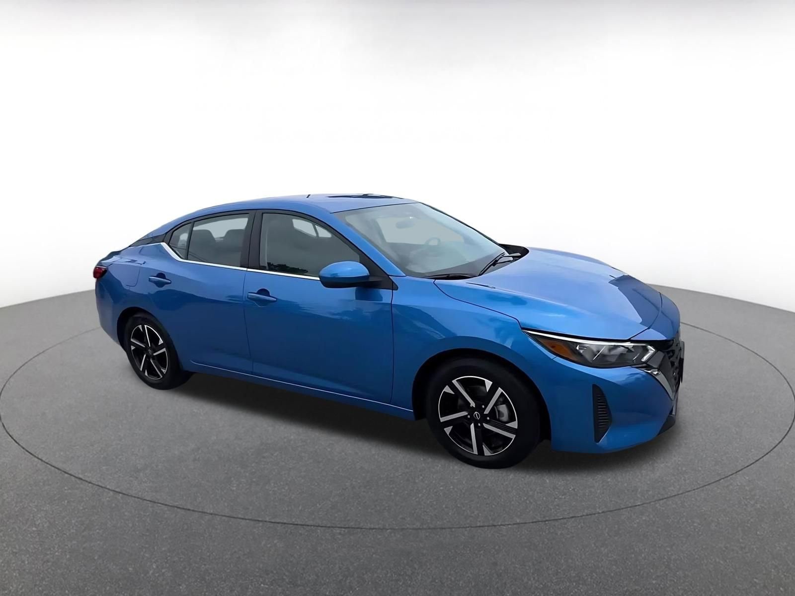 Thumbnail: 2025 Nissan Sentra - 2