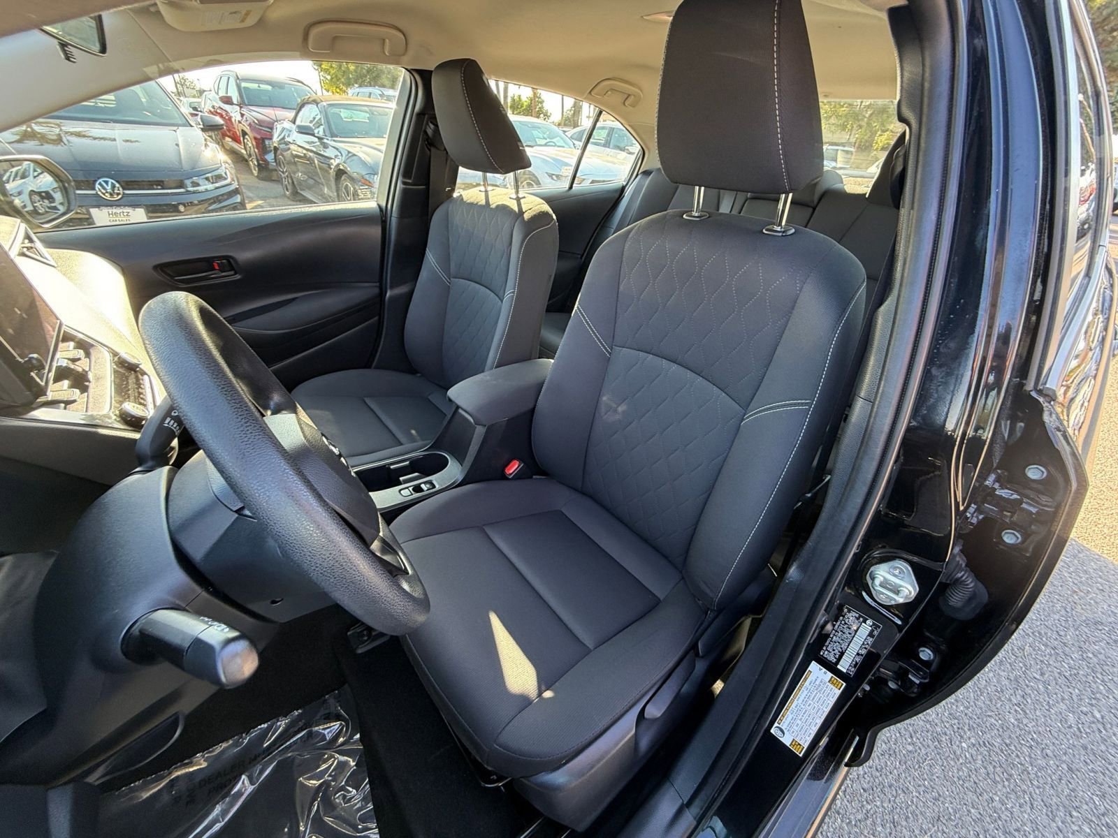 Thumbnail: 2025 Toyota Corolla - 32