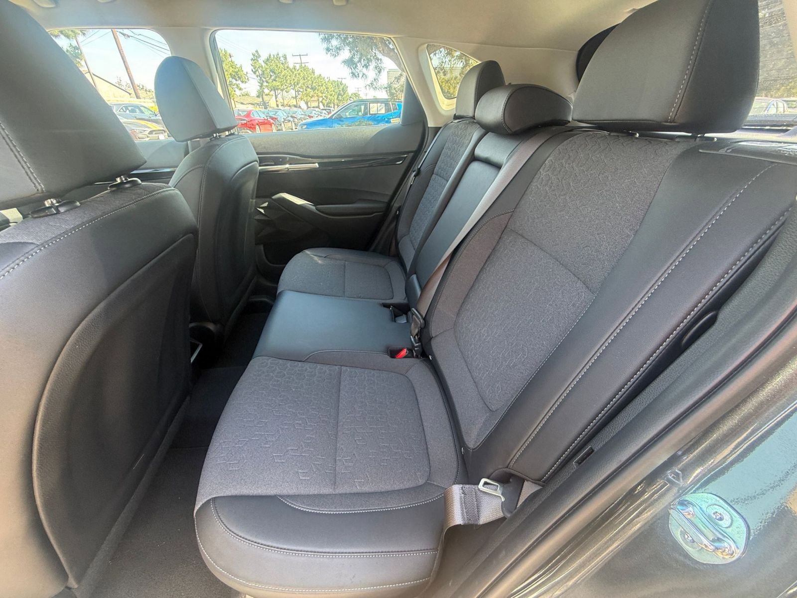 Thumbnail: 2025 Kia Seltos - 23