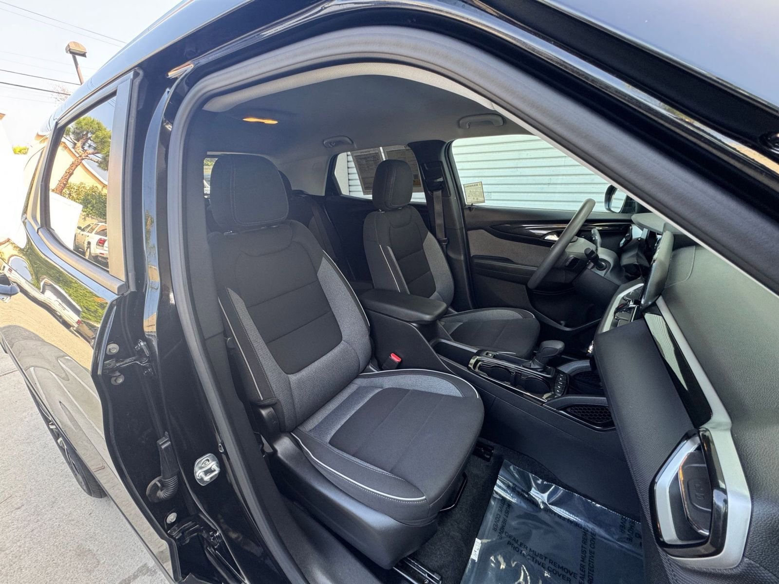 Thumbnail: 2025 Chevrolet TrailBlazer - 34