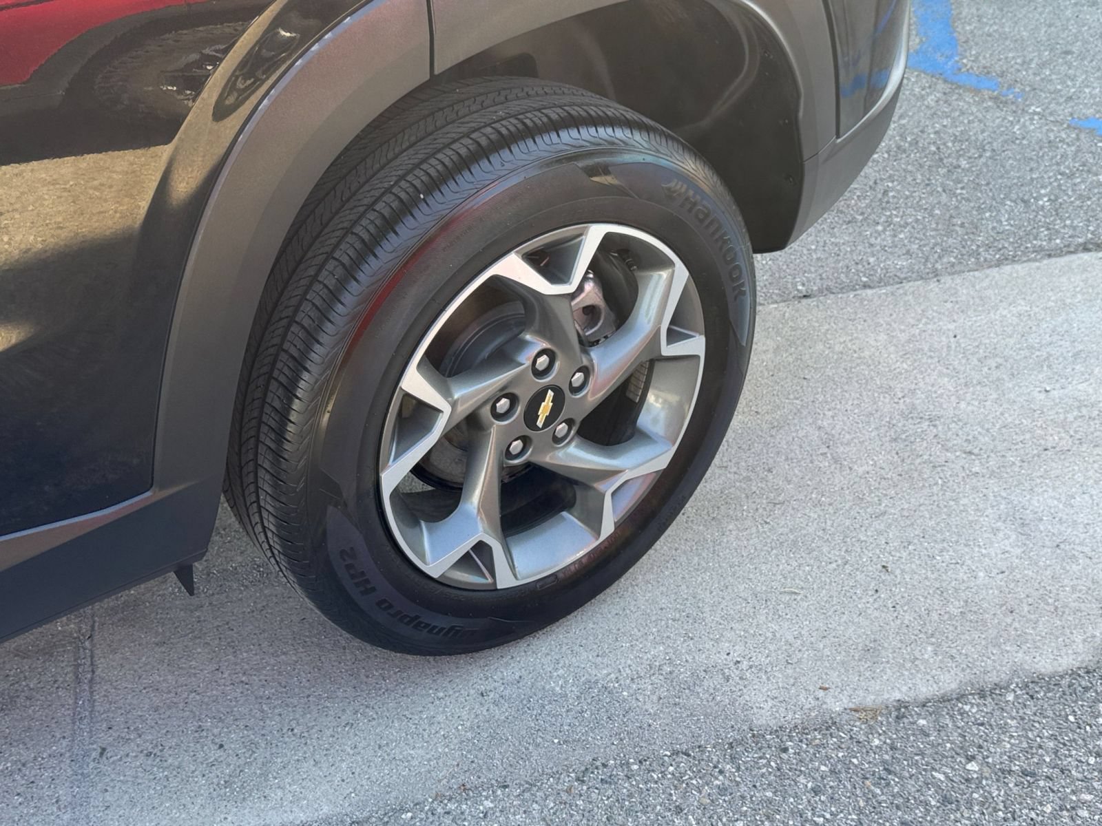 Thumbnail: 2025 Chevrolet Trax - 25