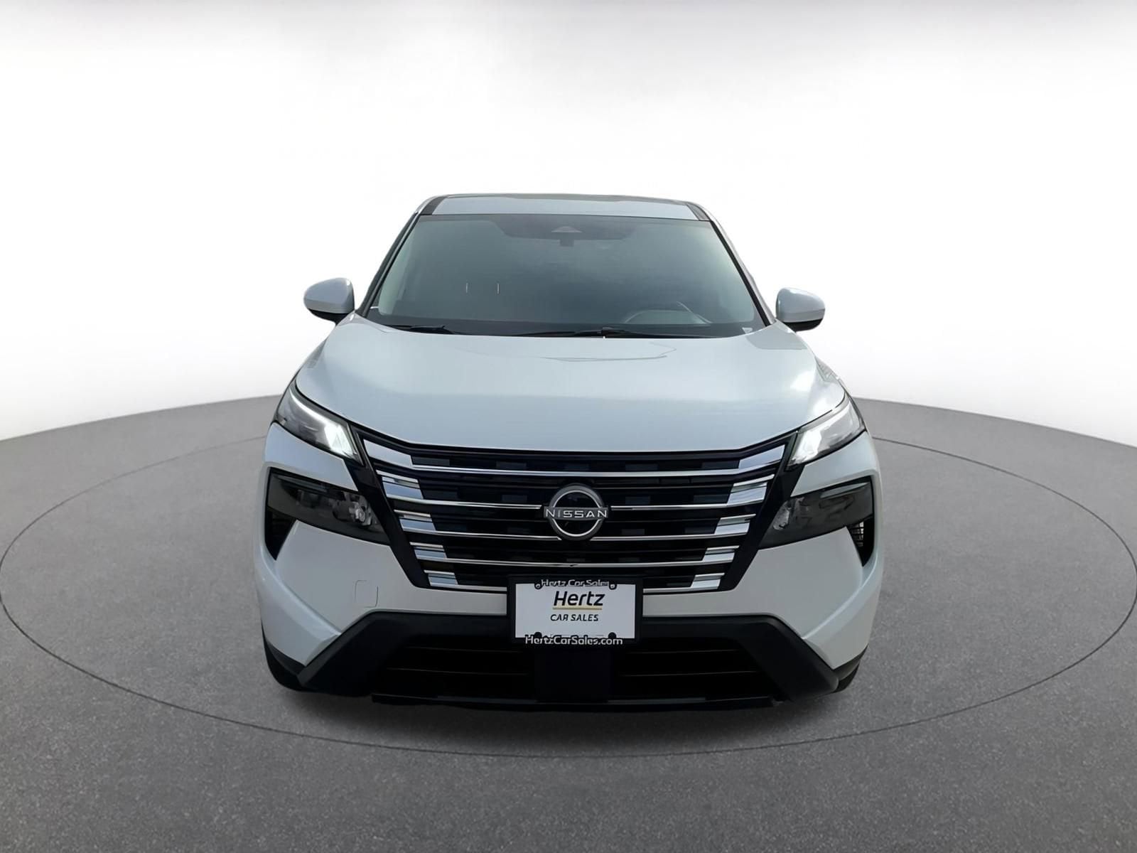 Thumbnail: 2025 Nissan Rogue - 4