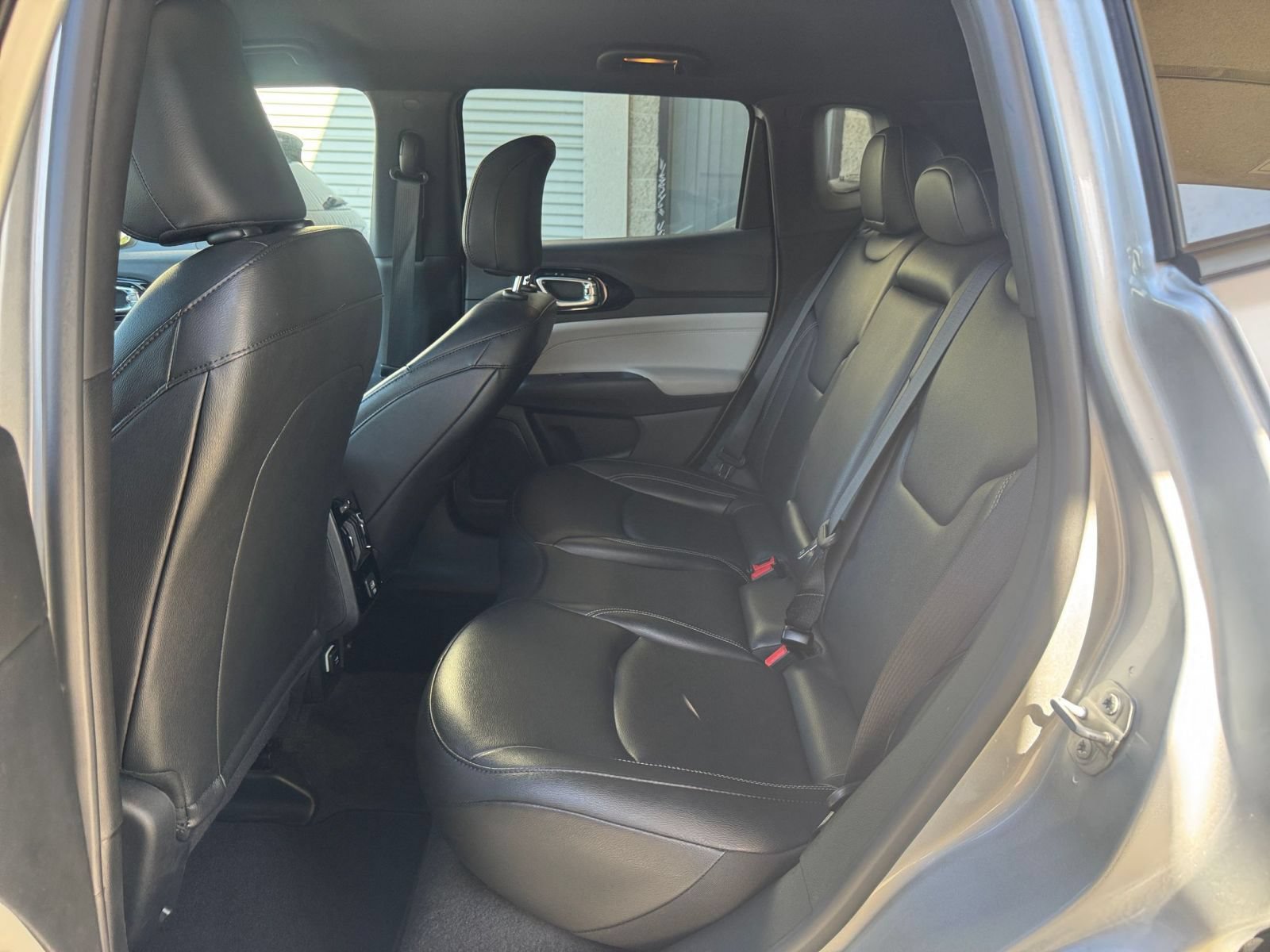 Thumbnail: 2025 Jeep Compass - 27
