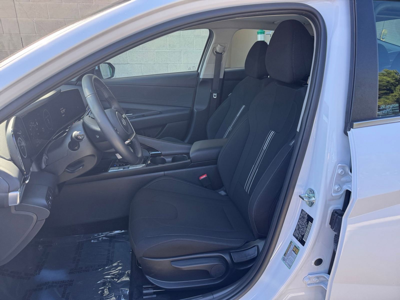 Thumbnail: 2025 Hyundai Elantra - 28