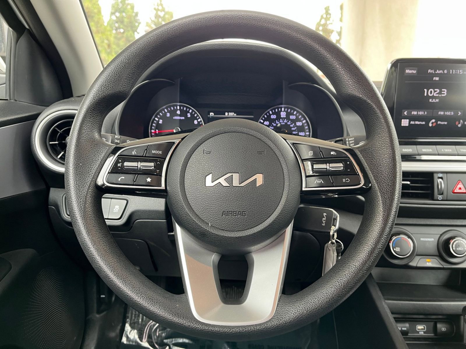 2024 Kia Forte LXS 28