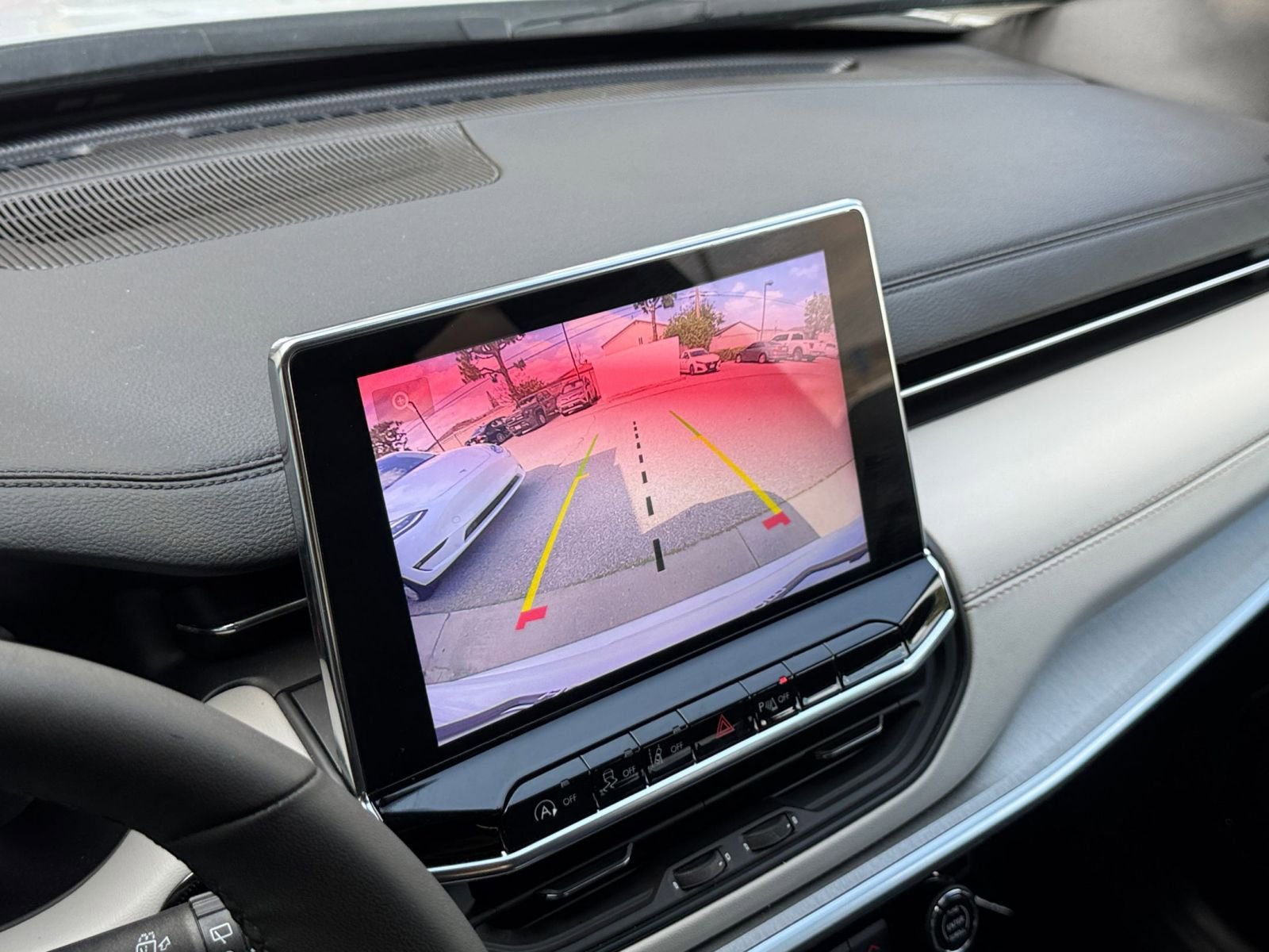 Thumbnail: 2025 Jeep Compass - 24