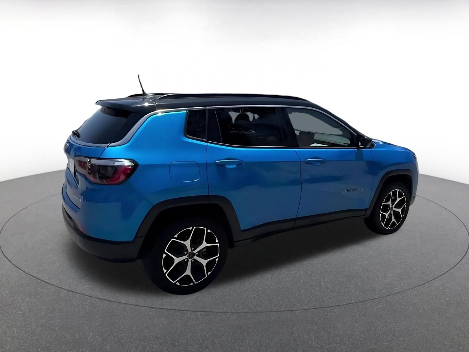 Thumbnail: 2025 Jeep Compass - 12