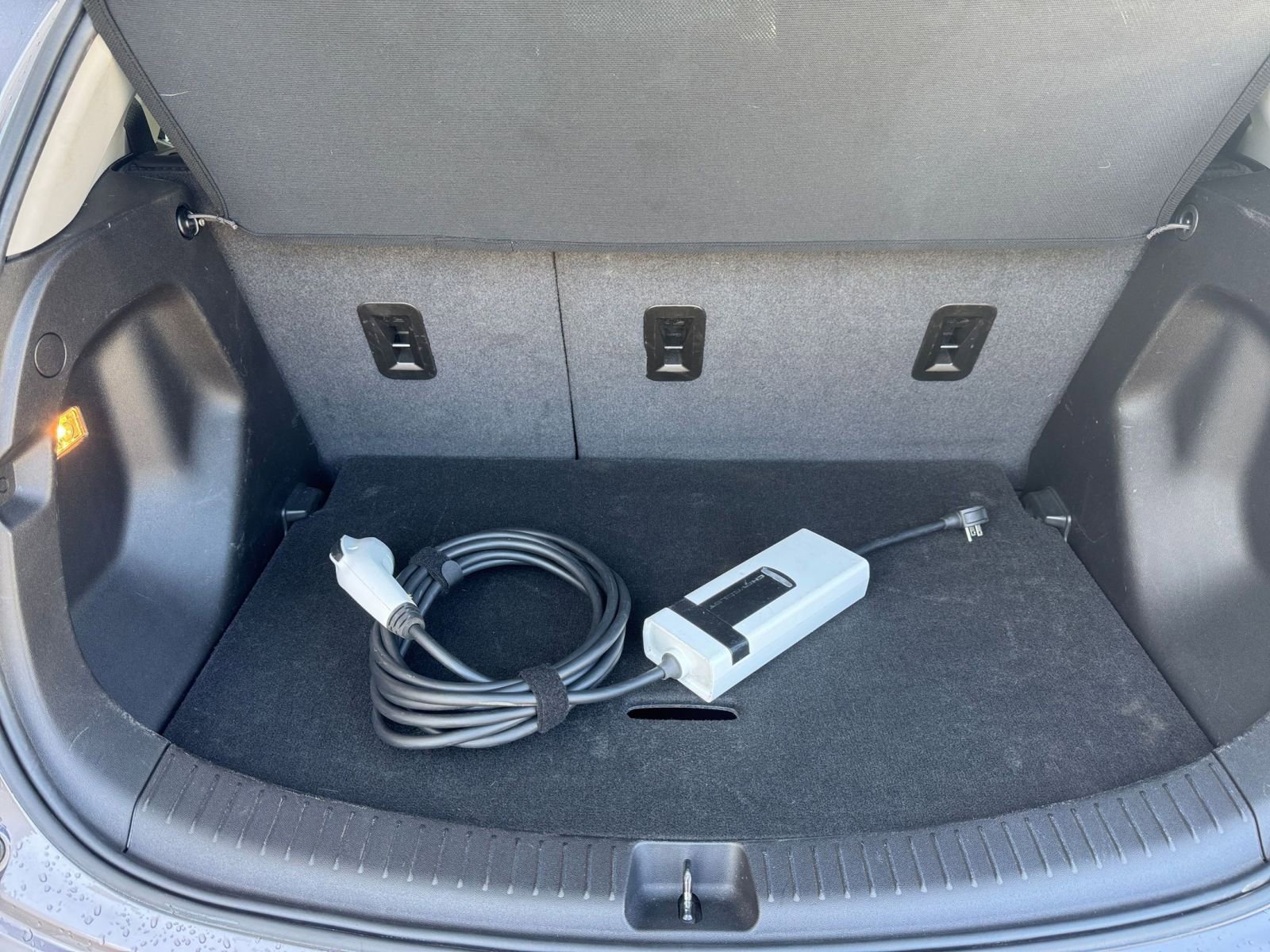 Thumbnail: 2023 Chevrolet Bolt EV - 21