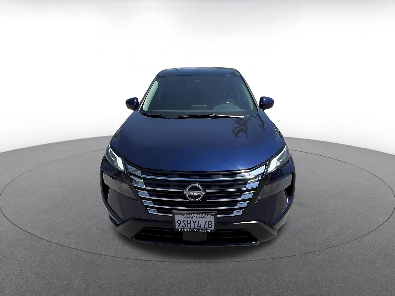 Thumbnail: 2025 Nissan Rogue - 4