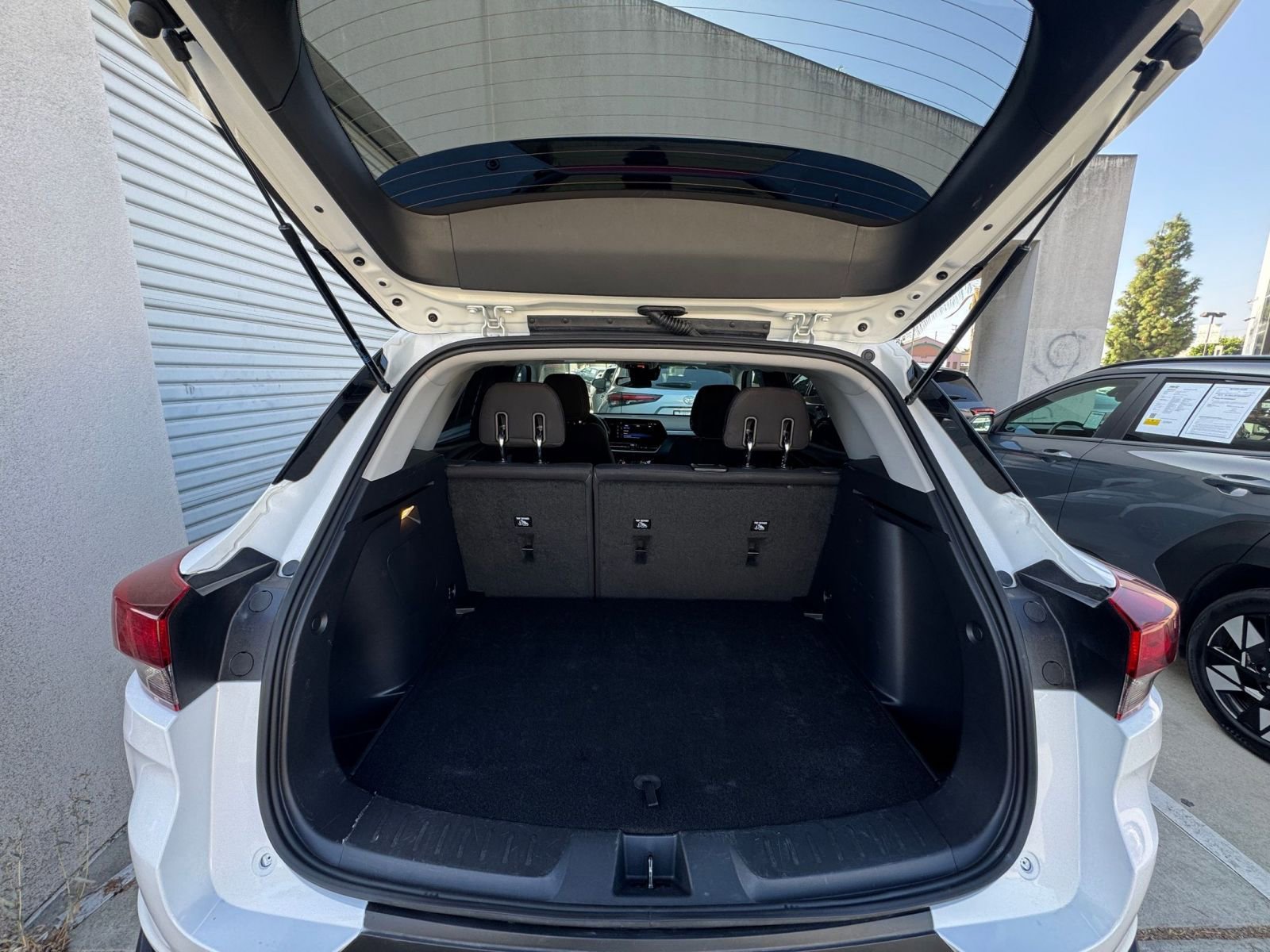 Thumbnail: 2025 Chevrolet TrailBlazer - 29