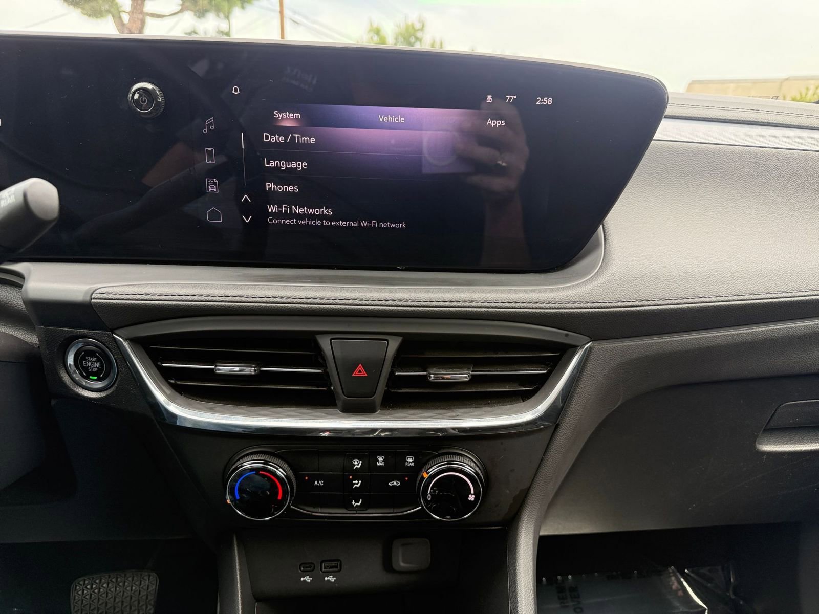 Thumbnail: 2025 Buick Encore GX - 17