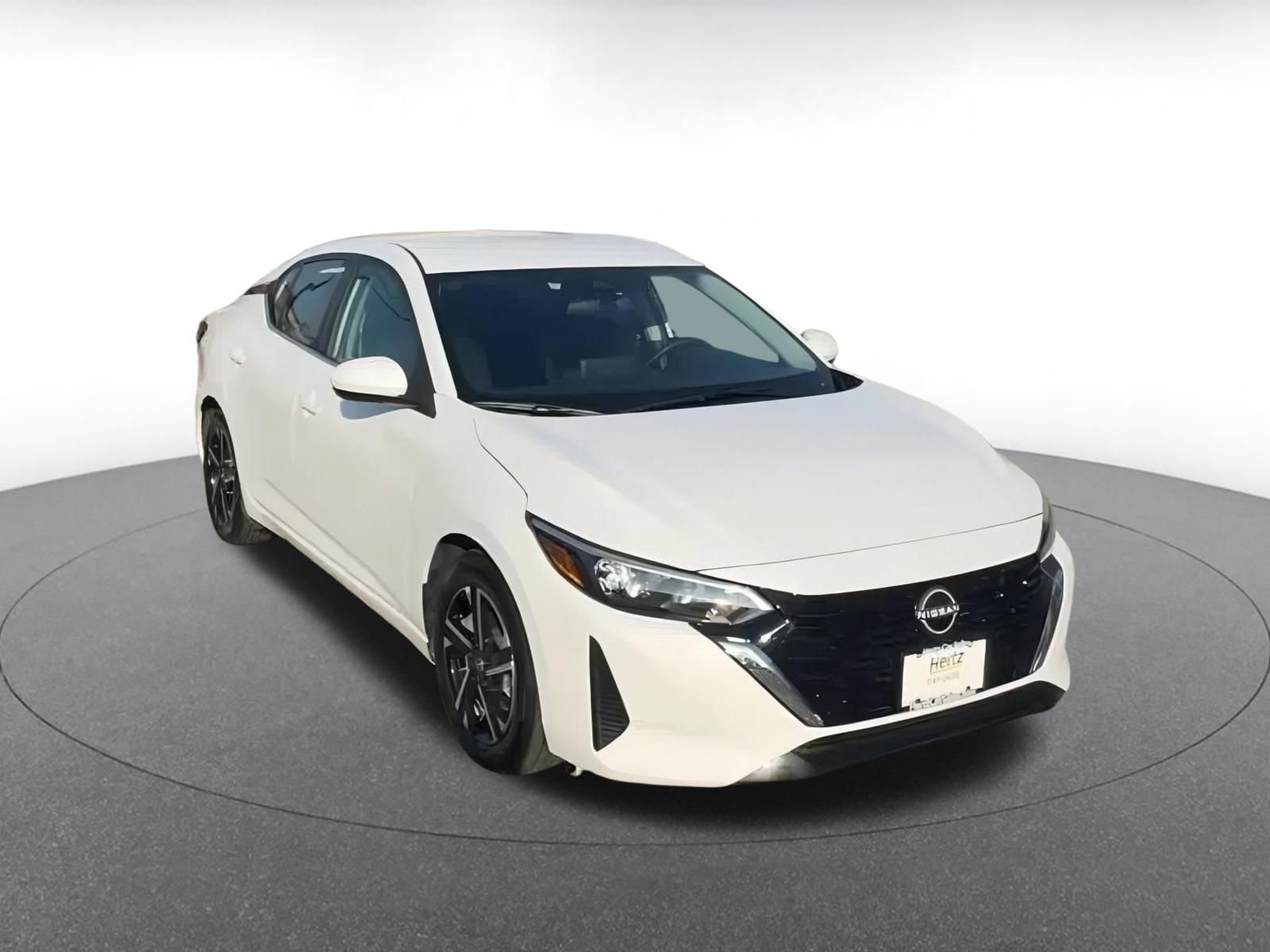 Thumbnail: 2024 Nissan Sentra - 3