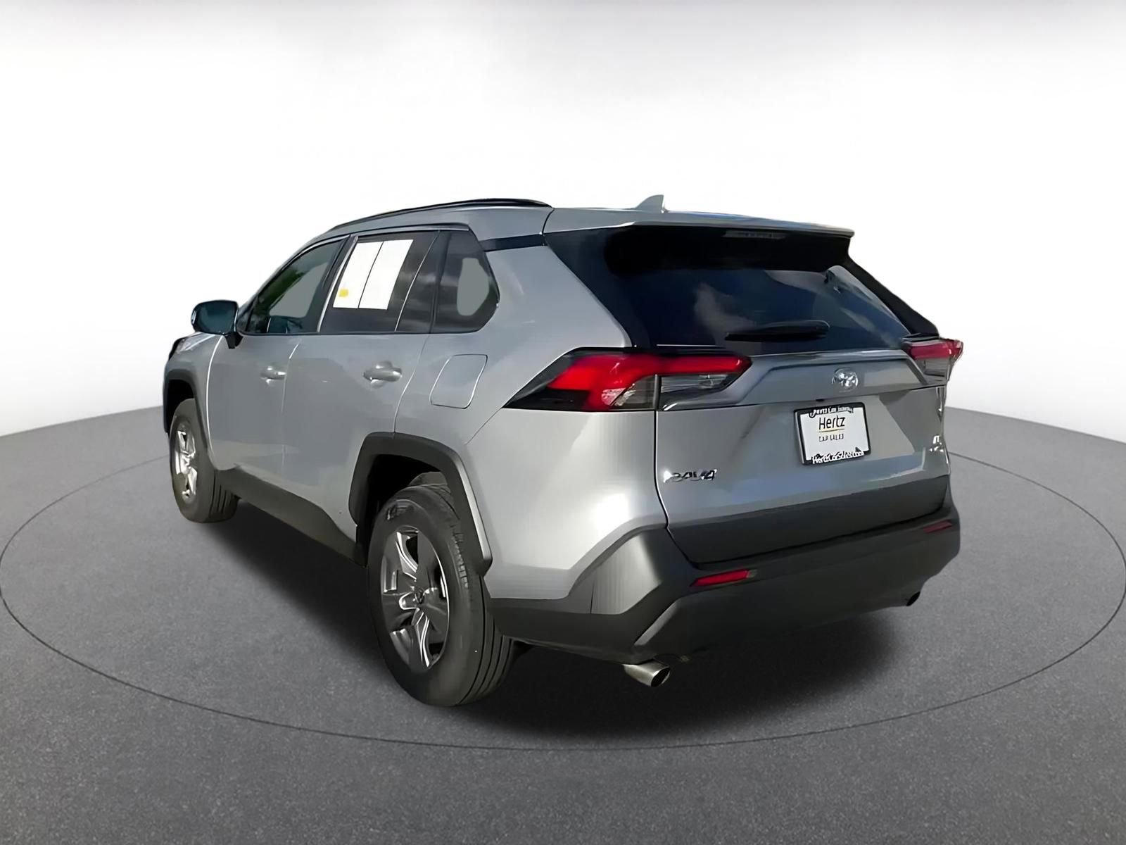 Thumbnail: 2025 Toyota RAV4 - 11