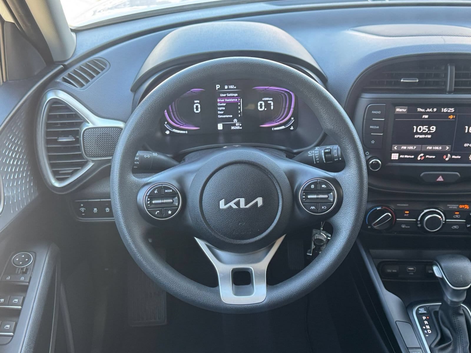 Thumbnail: 2025 Kia Soul - 25
