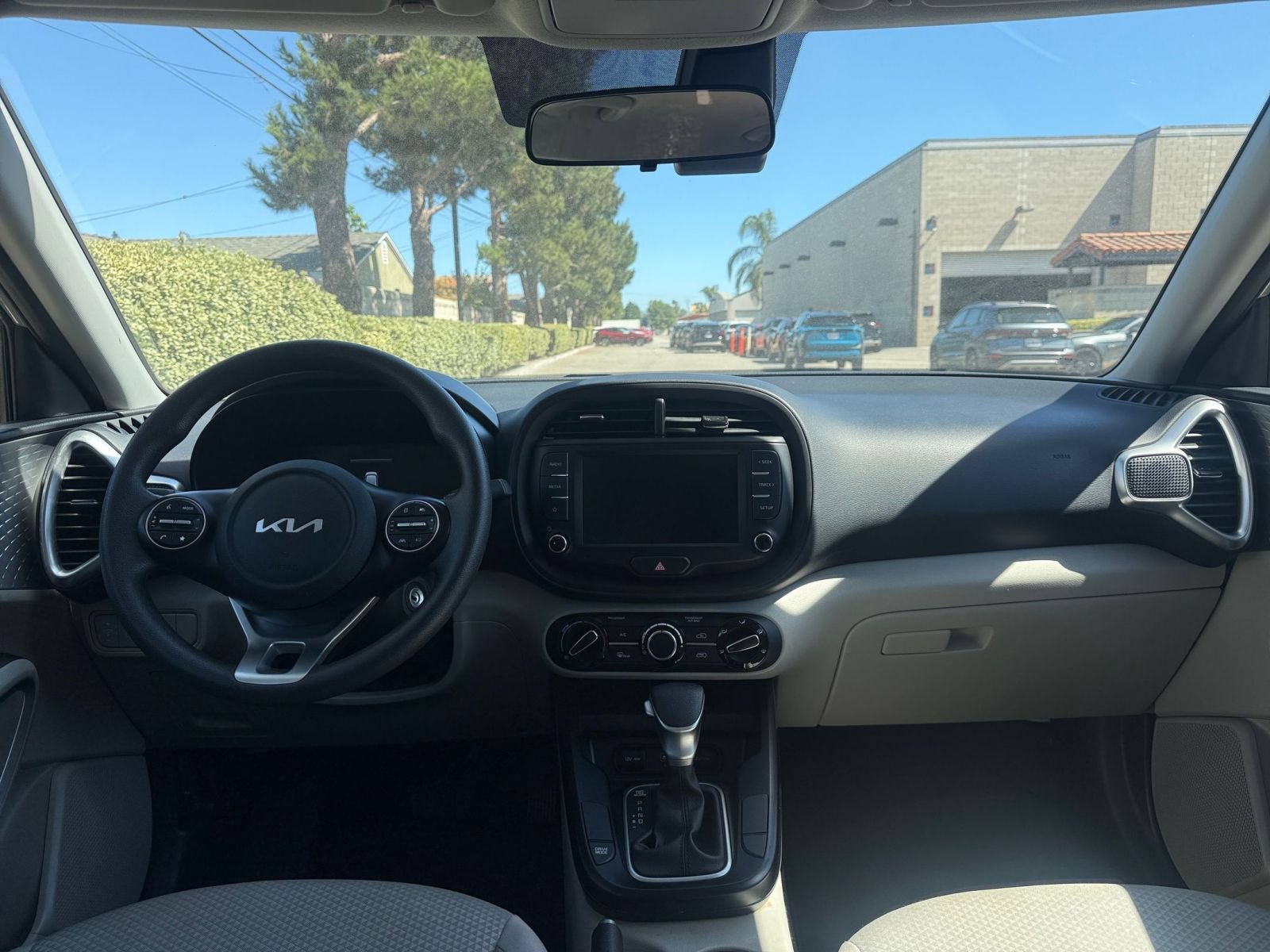 Thumbnail: 2025 Kia Soul - 29