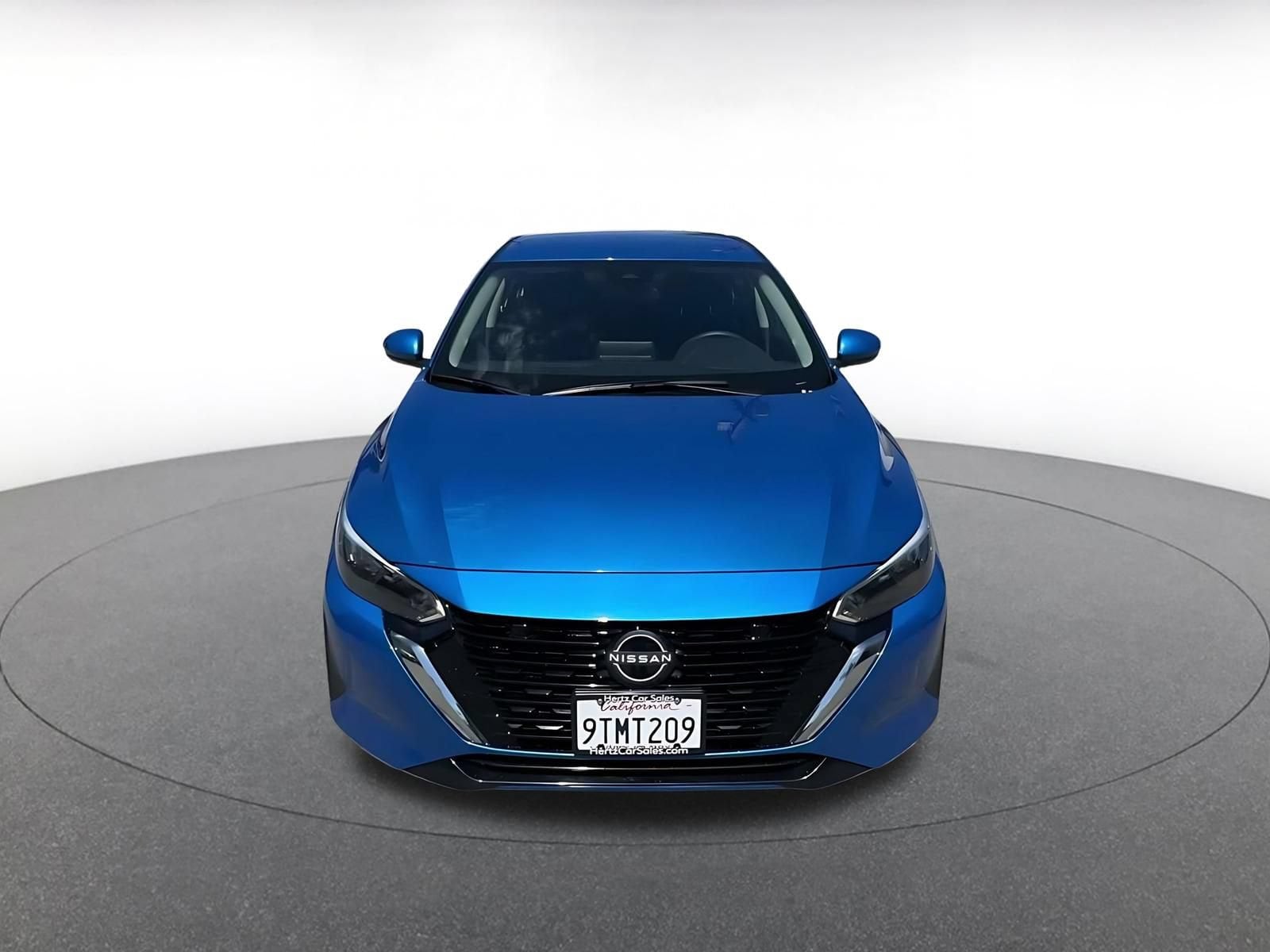 Thumbnail: 2025 Nissan Sentra - 4