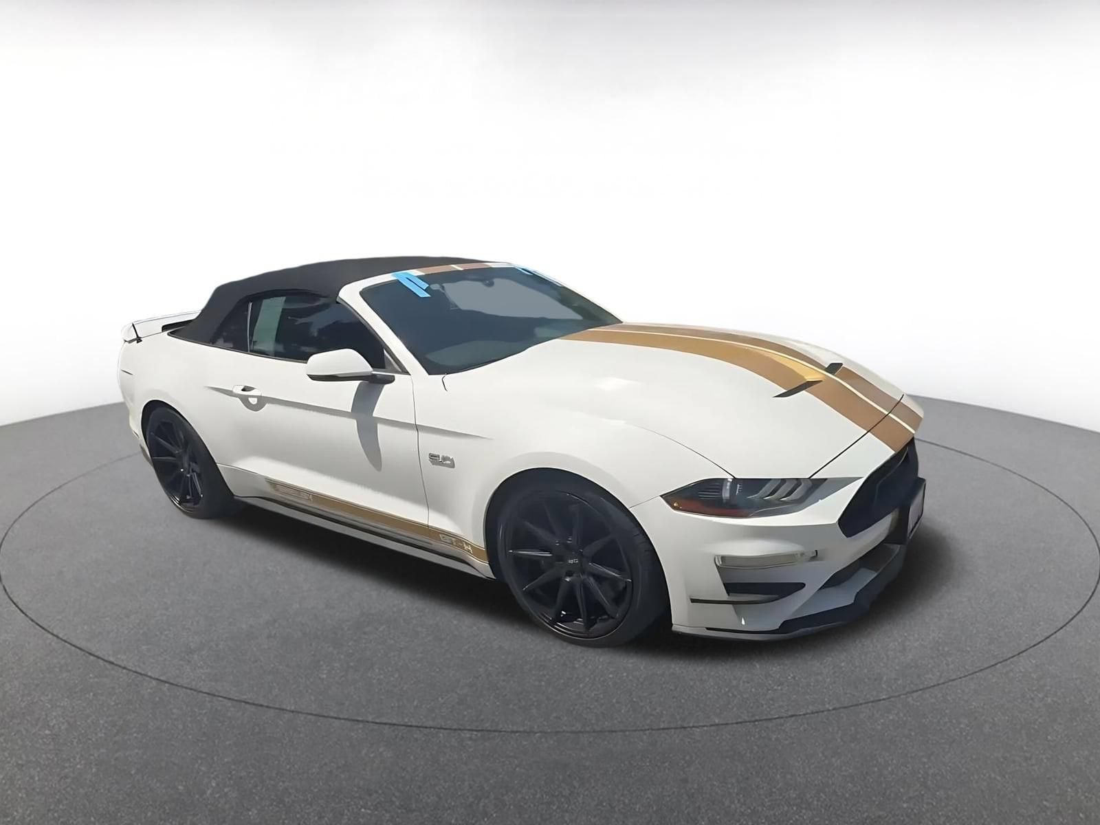 Thumbnail: 2022 Ford Mustang - 2