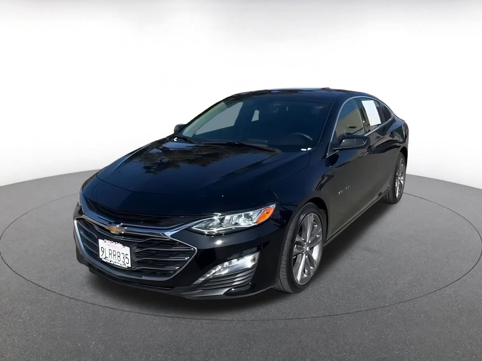 Thumbnail: 2024 Chevrolet Malibu - 4