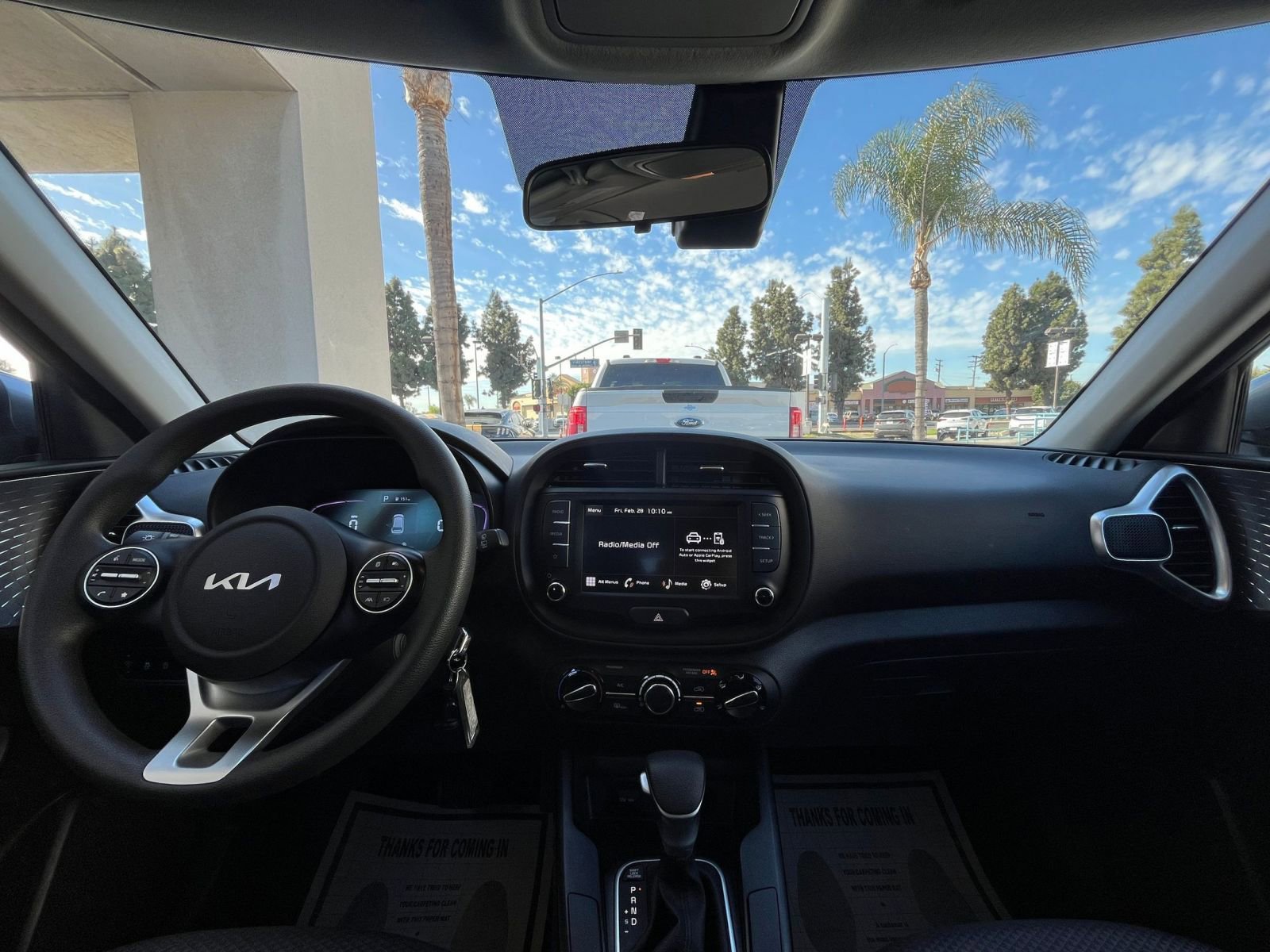 2024 Kia Soul LX 32