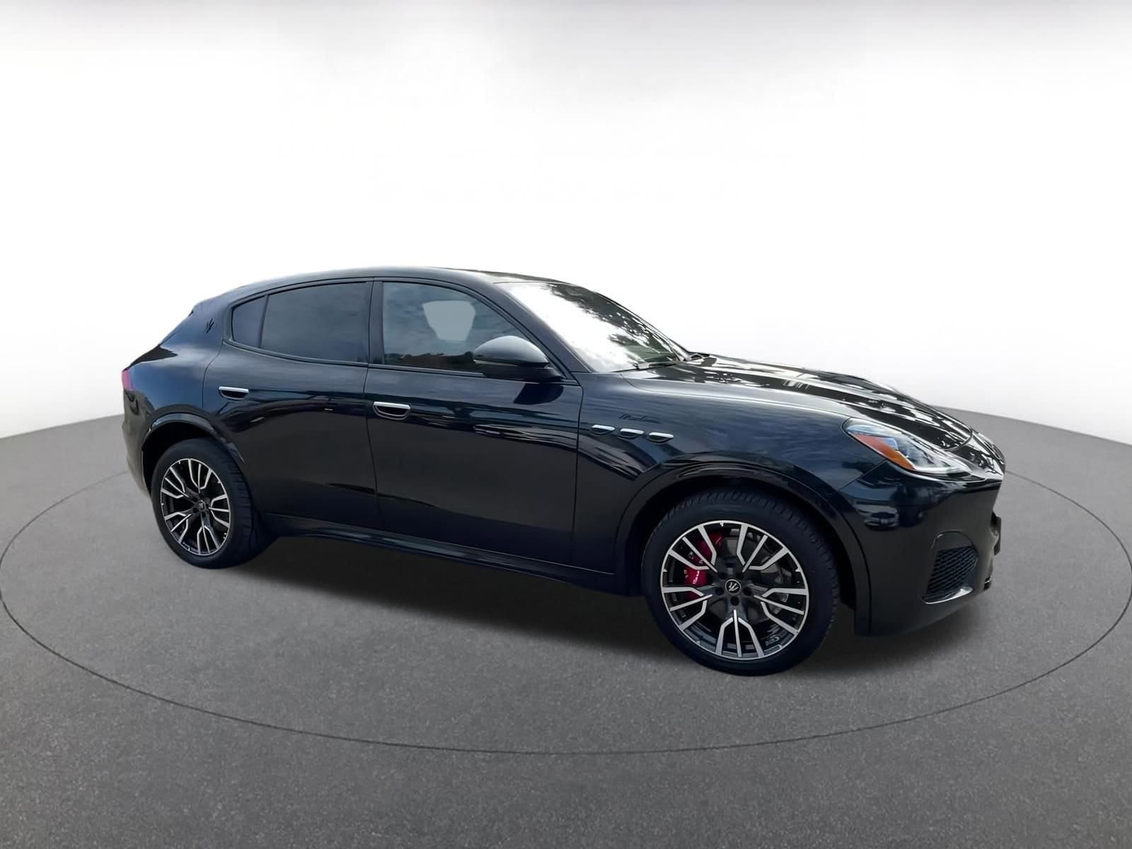 Thumbnail: 2023 Maserati Grecale - 2