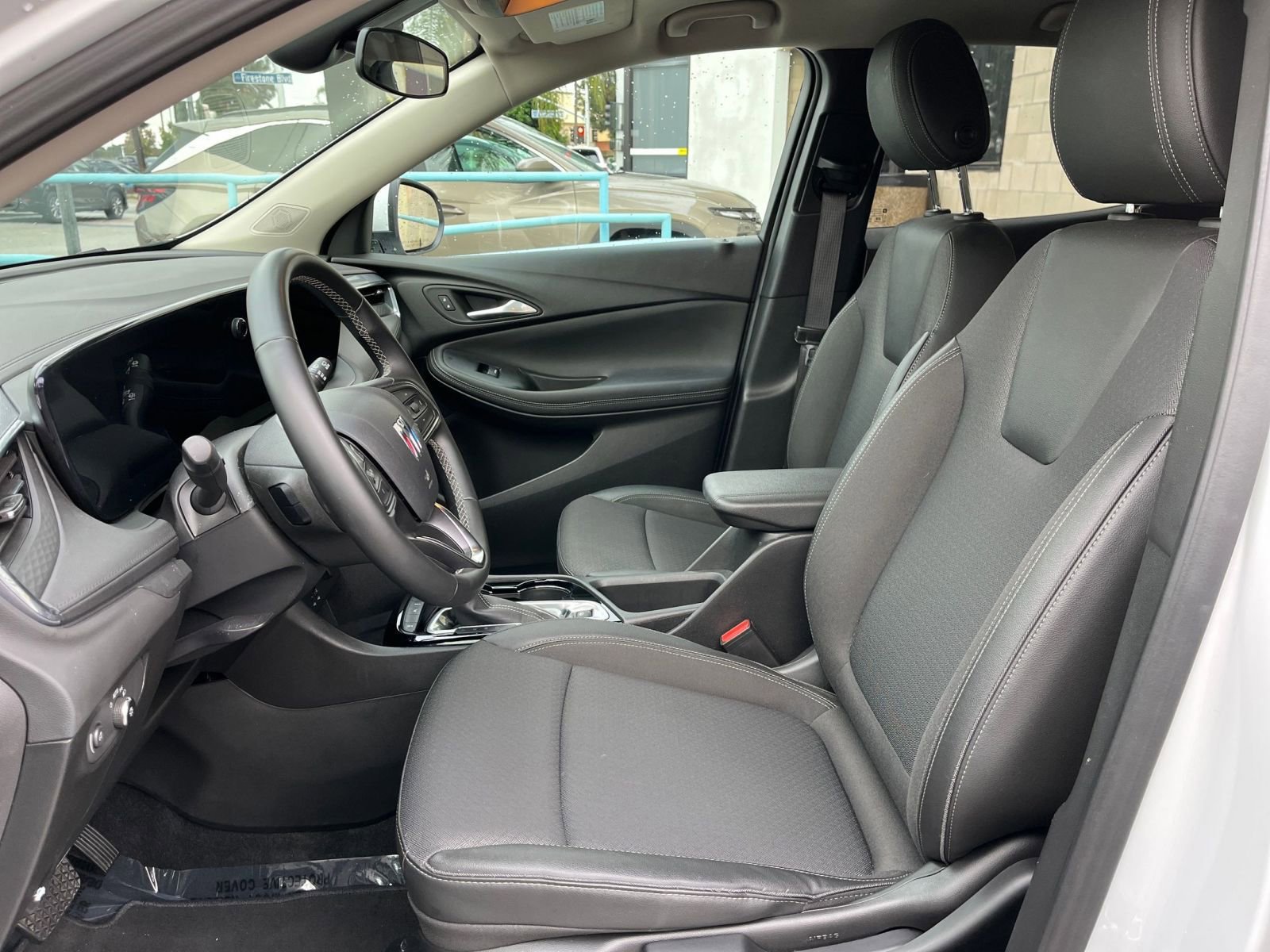 Thumbnail: 2025 Buick Encore GX - 27