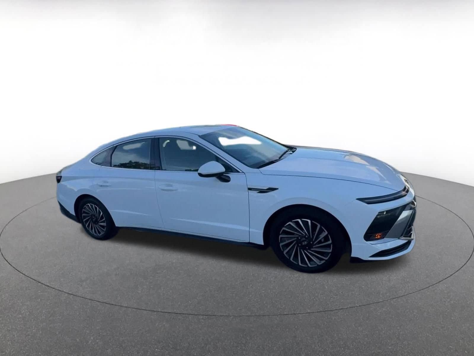 Thumbnail: 2025 Hyundai Sonata - 2