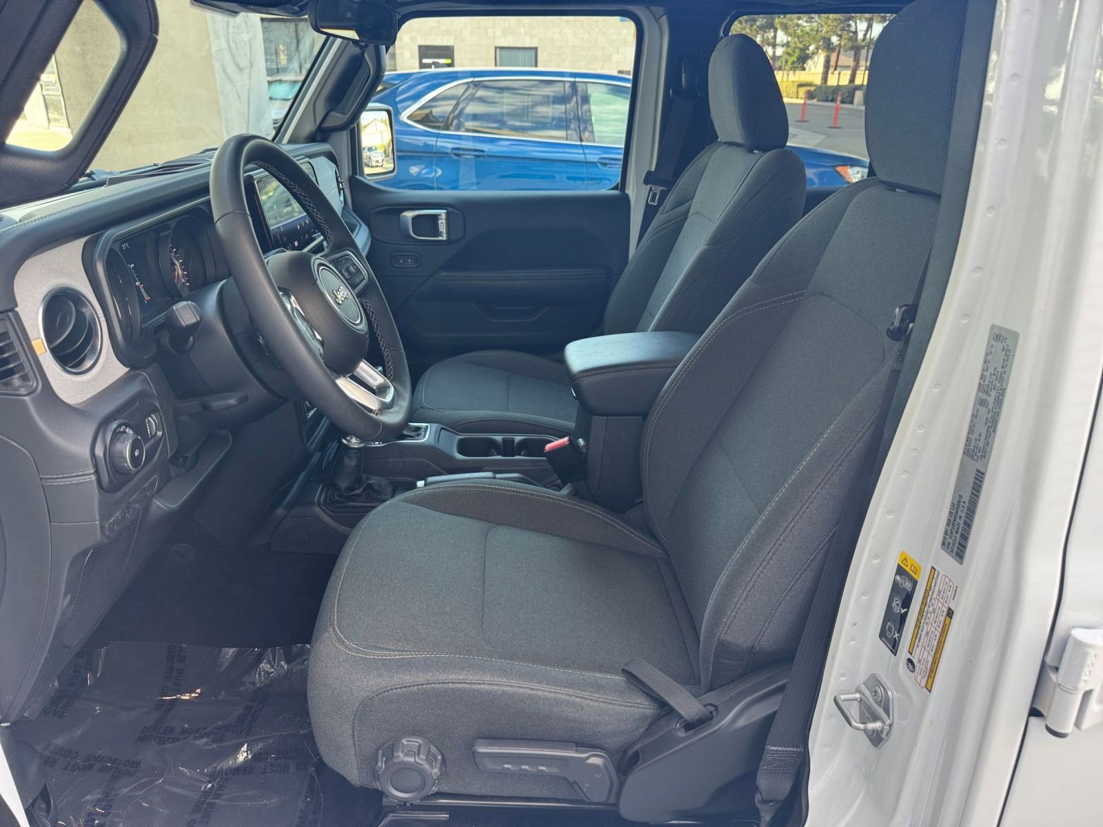 Thumbnail: 2025 Jeep Wrangler - 25