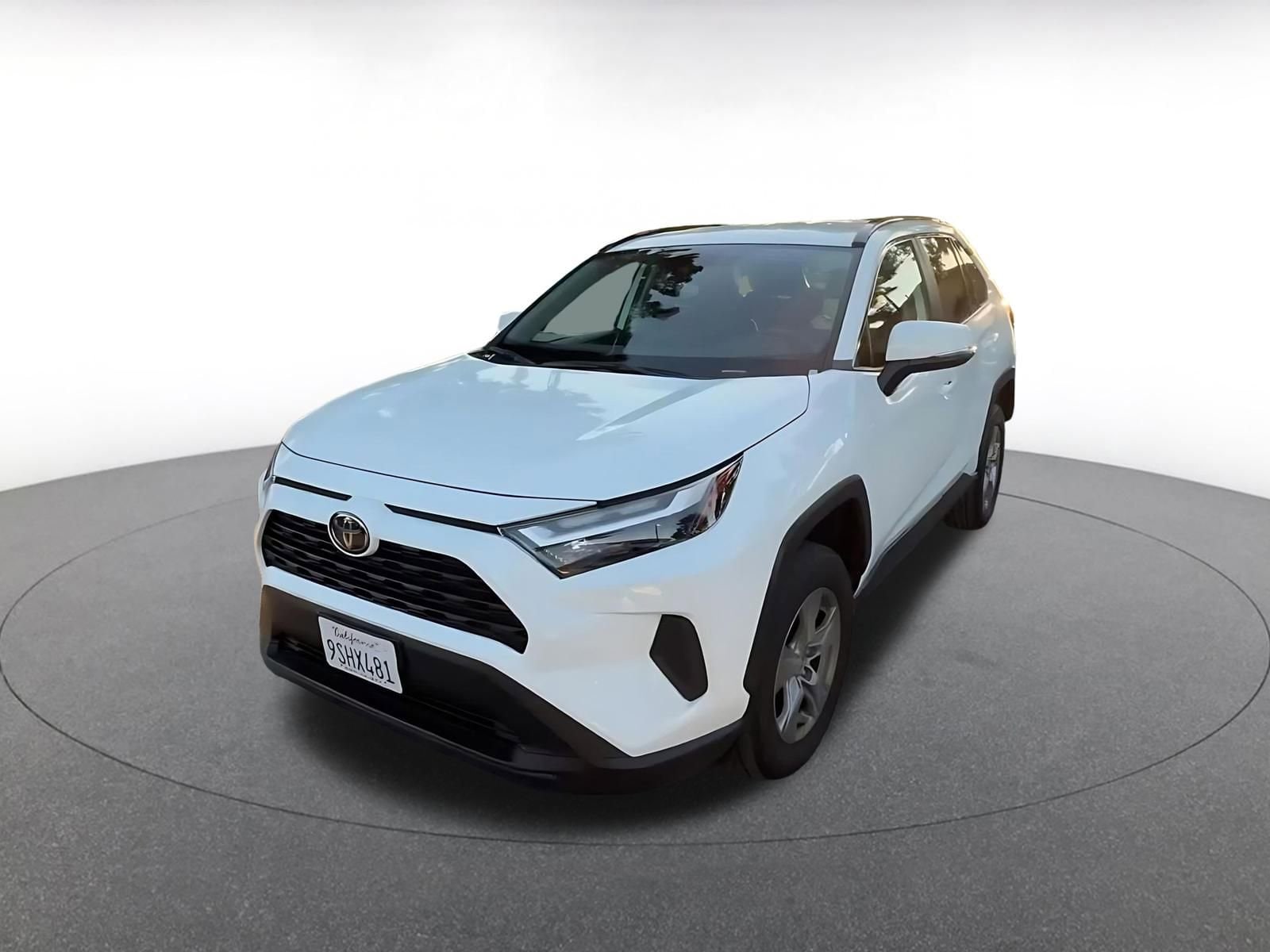 Thumbnail: 2025 Toyota RAV4 - 7