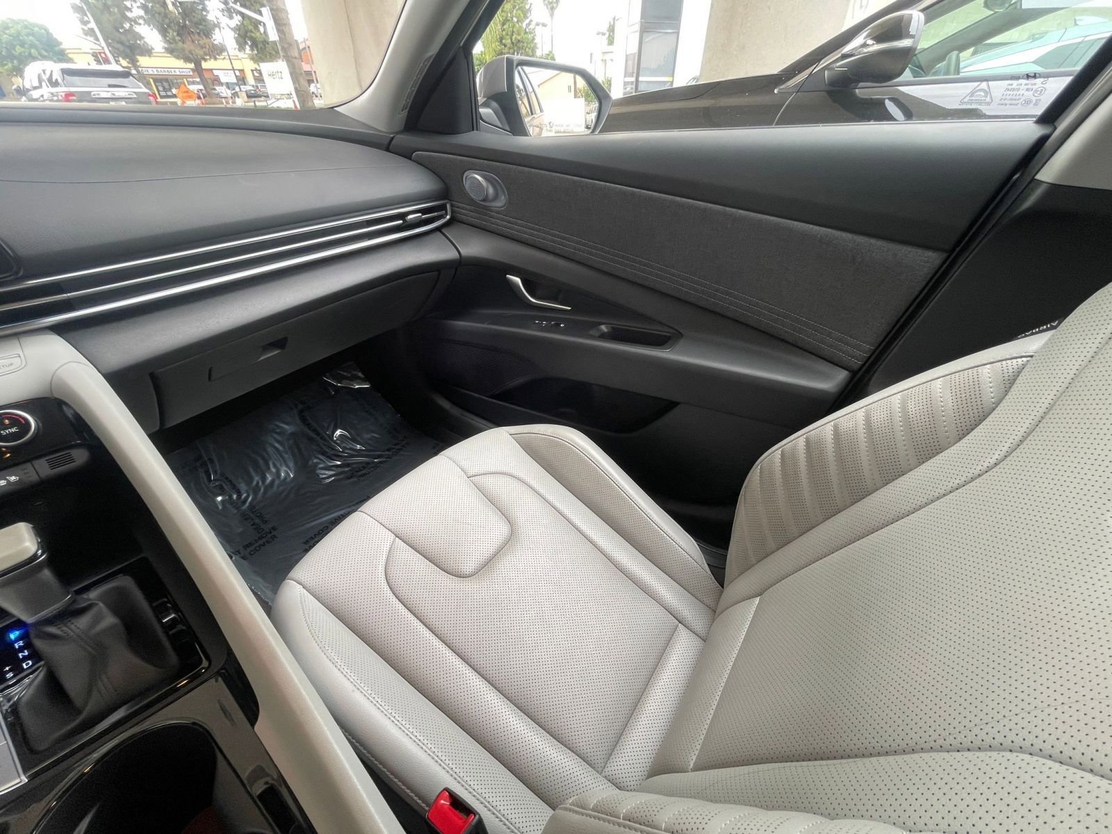 Thumbnail: 2025 Hyundai Elantra - 35