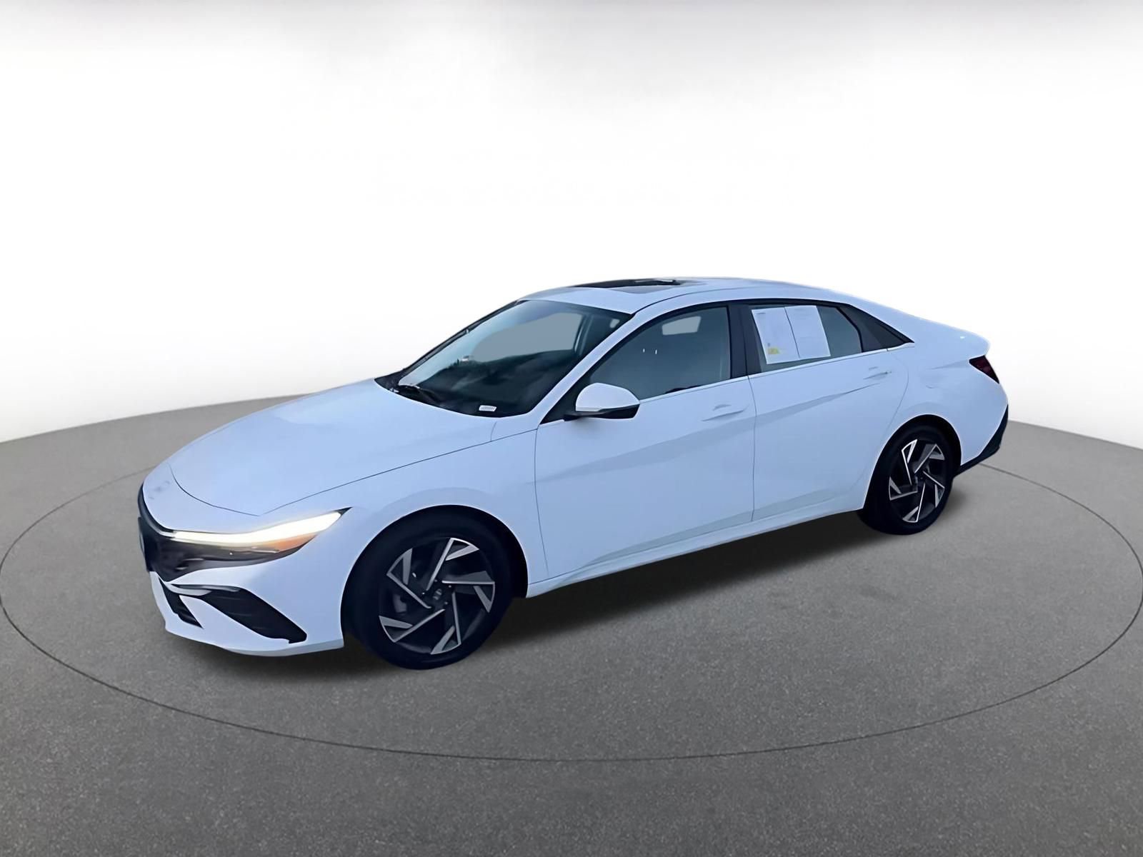 Thumbnail: 2025 Hyundai Elantra - 9