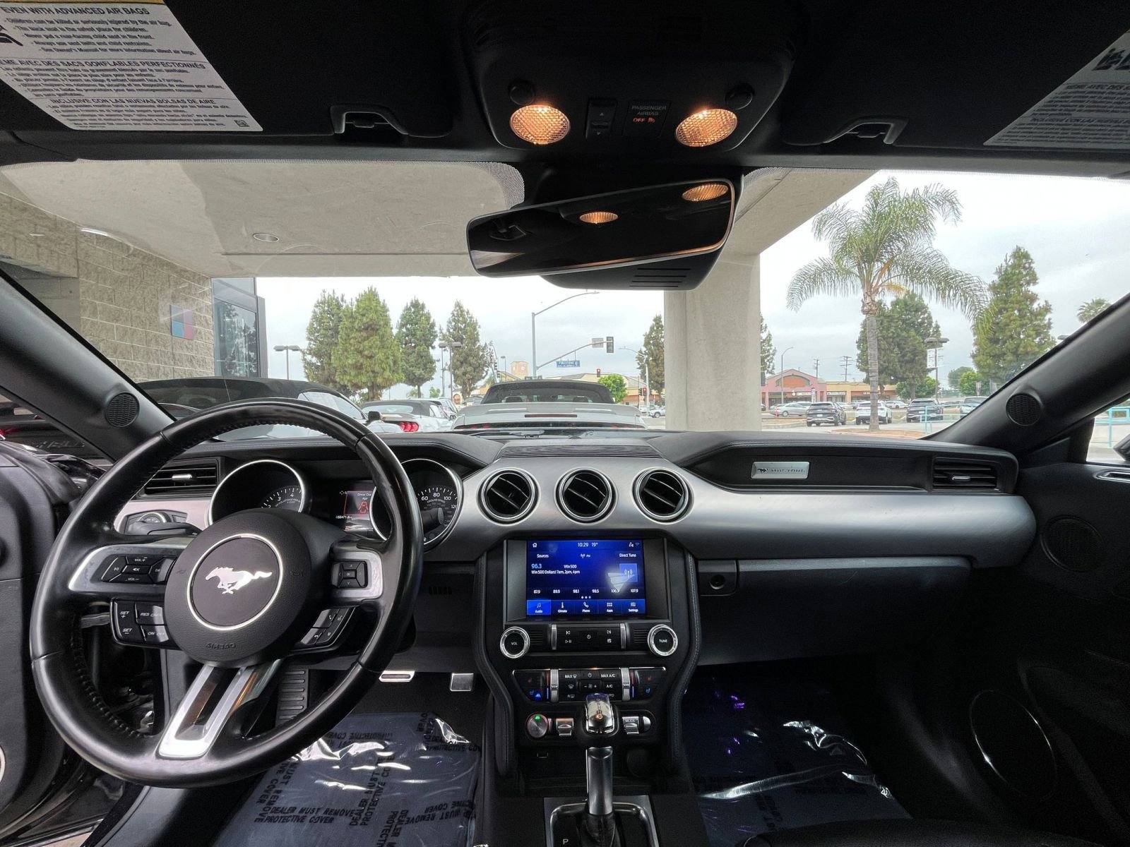 2023 Ford Mustang  32