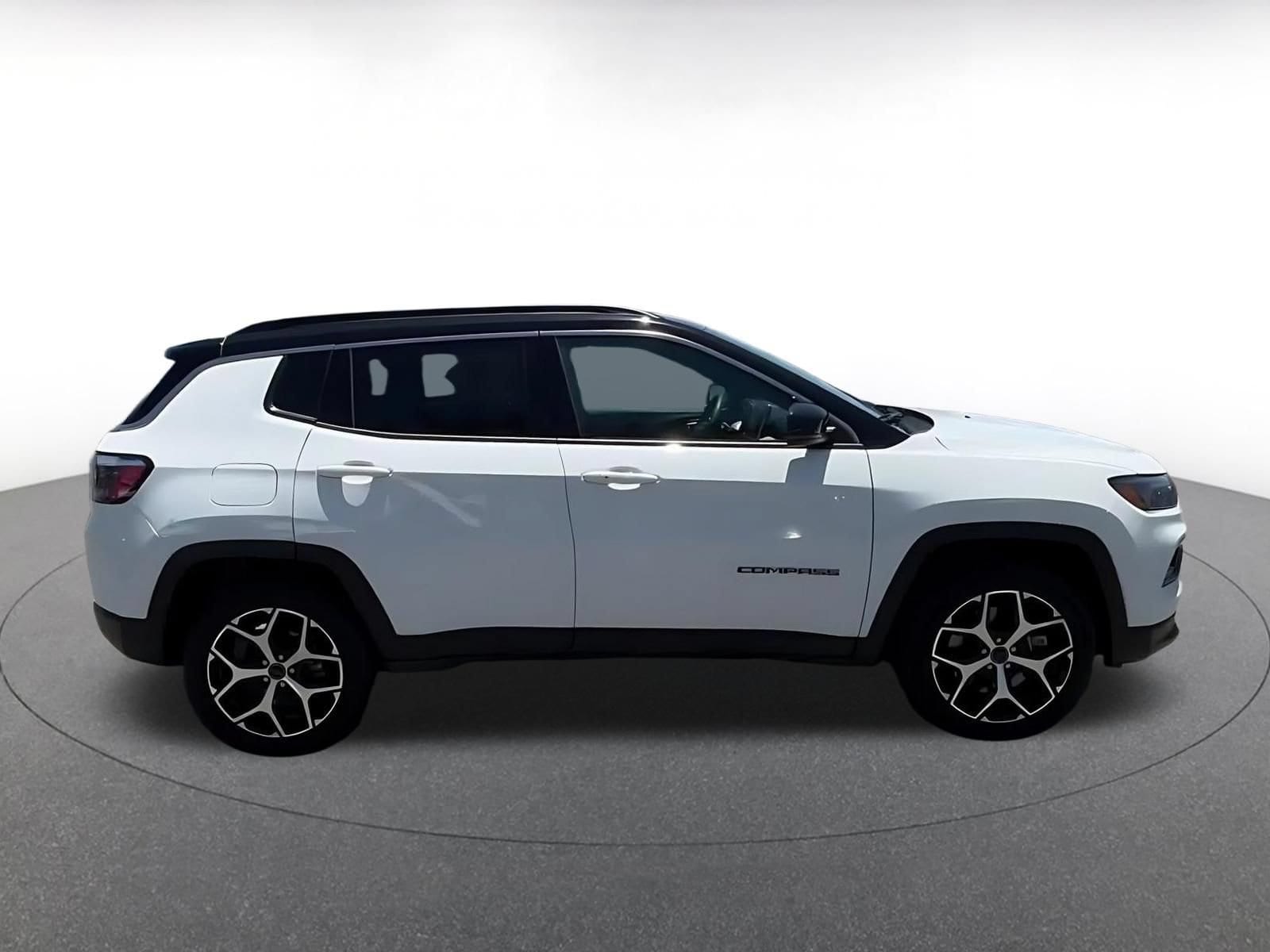 Thumbnail: 2025 Jeep Compass - 14
