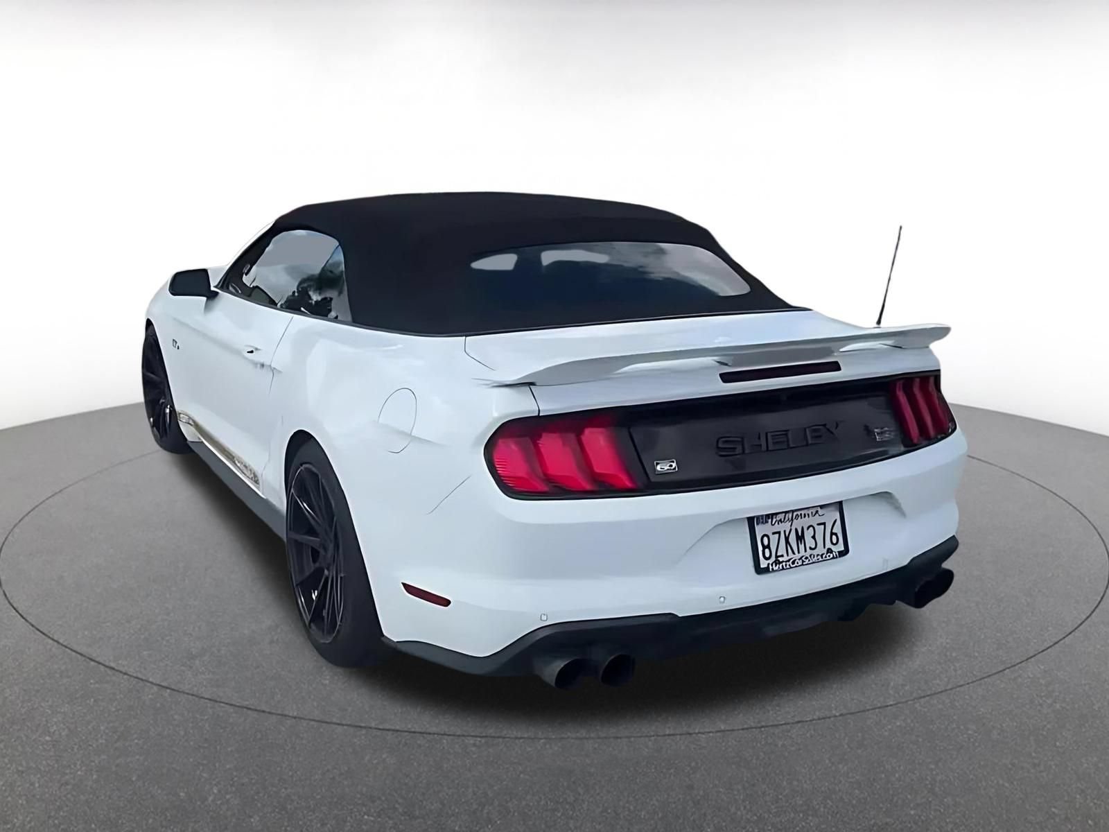 Thumbnail: 2022 Ford Mustang - 9