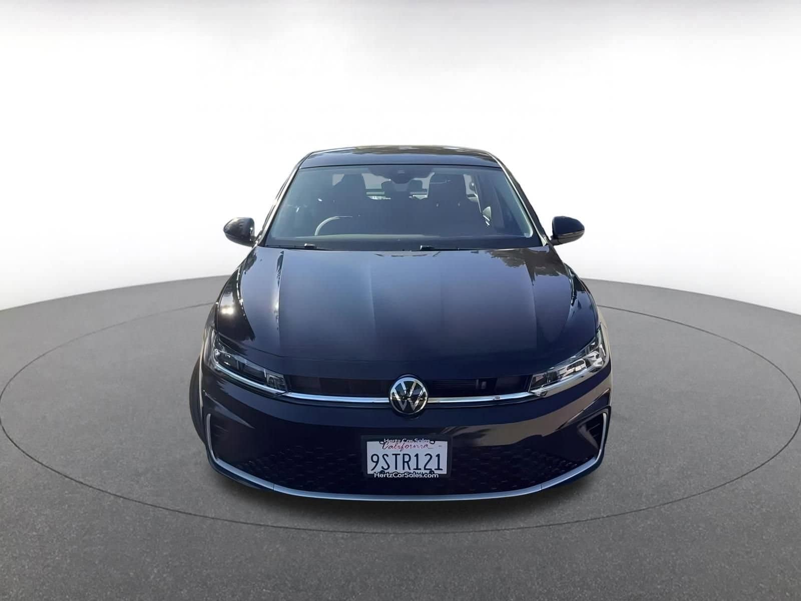Thumbnail: 2025 Volkswagen Jetta - 4