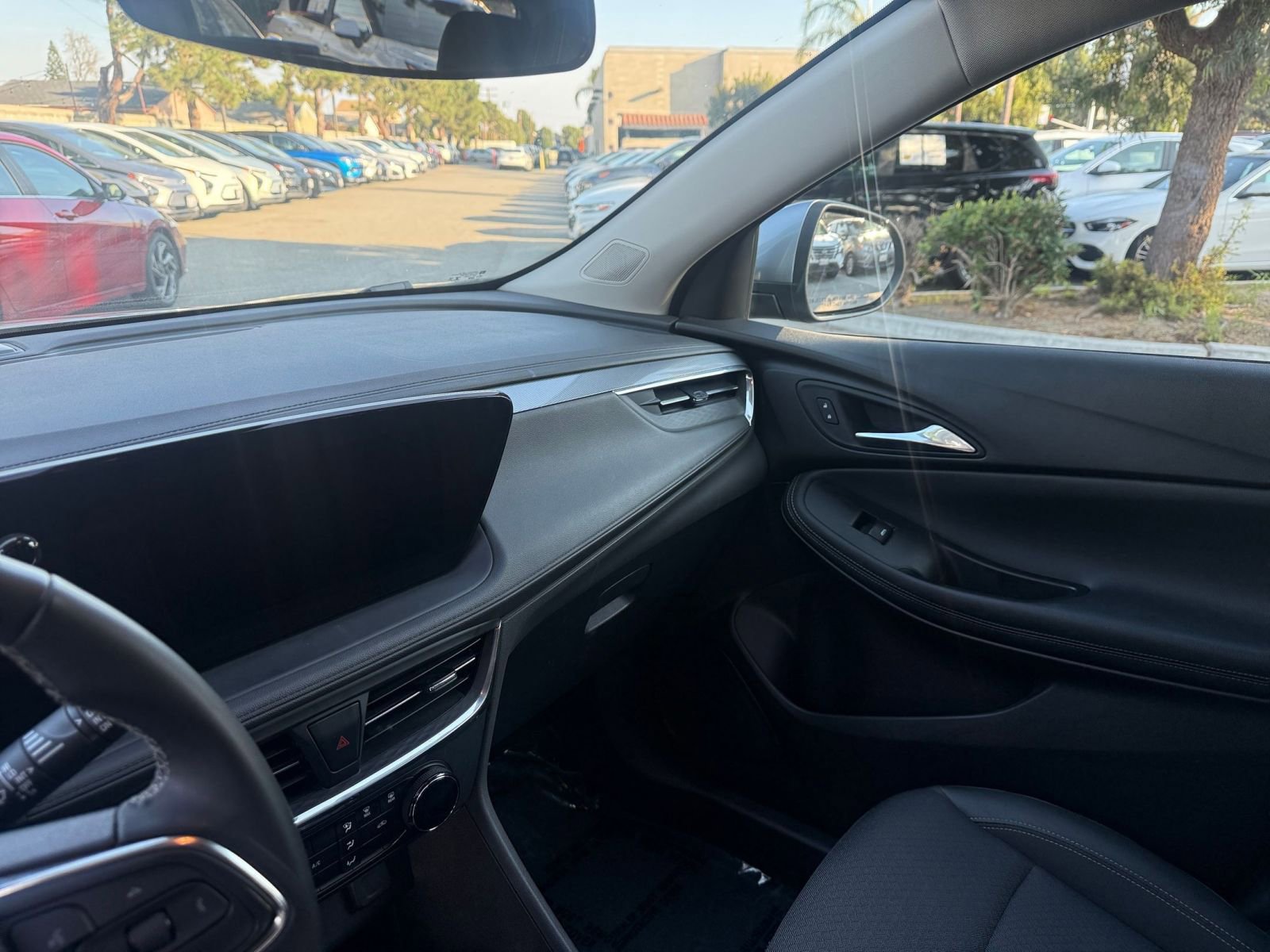 Thumbnail: 2025 Buick Encore GX - 31