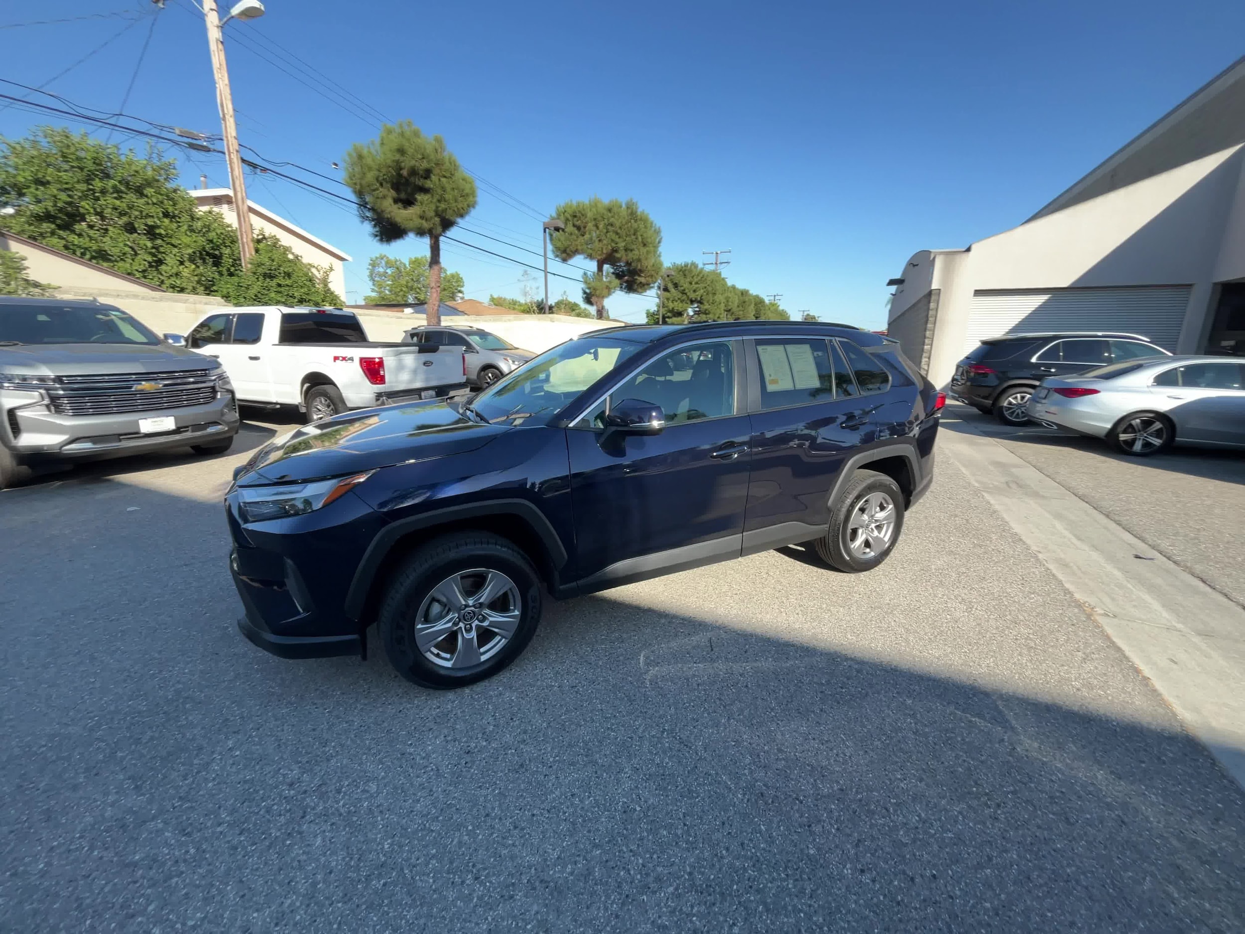 2023 Toyota RAV4 XLE 11