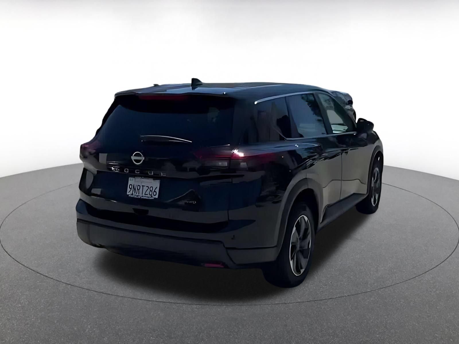 Thumbnail: 2025 Nissan Rogue - 12