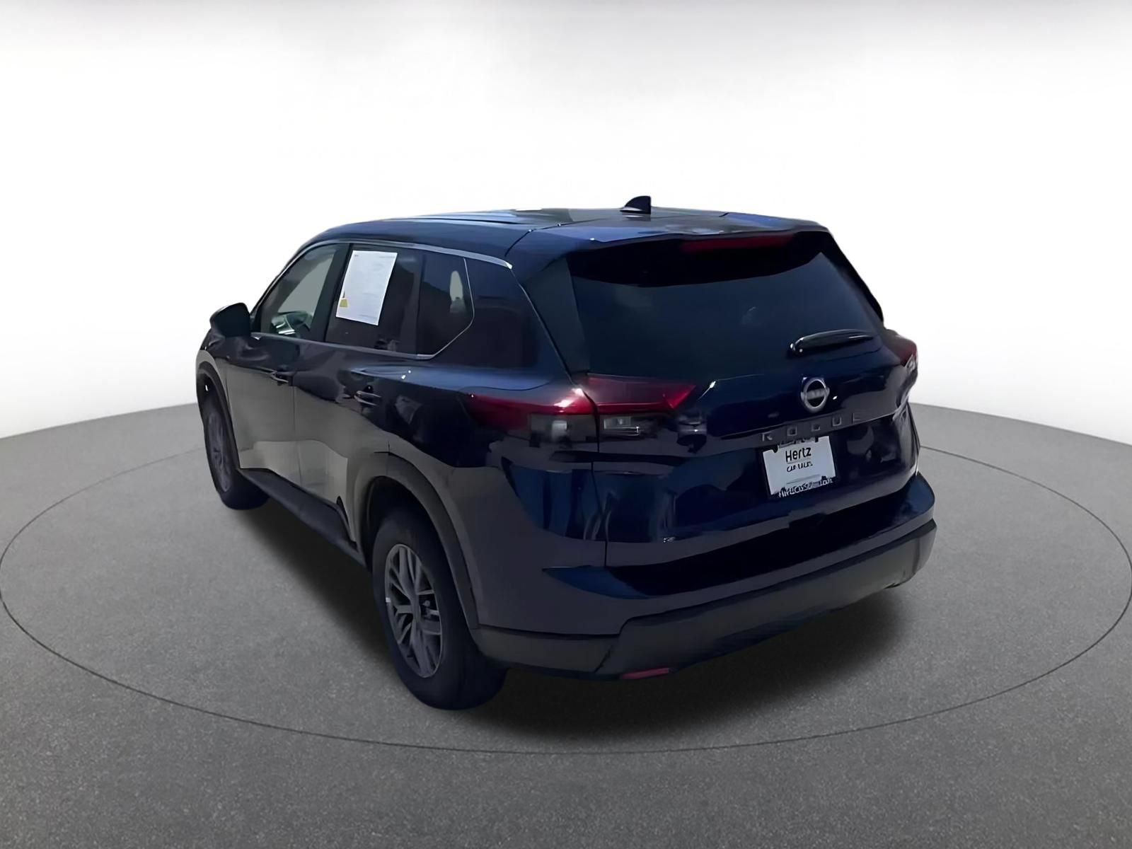 Thumbnail: 2026 Nissan Rogue - 10