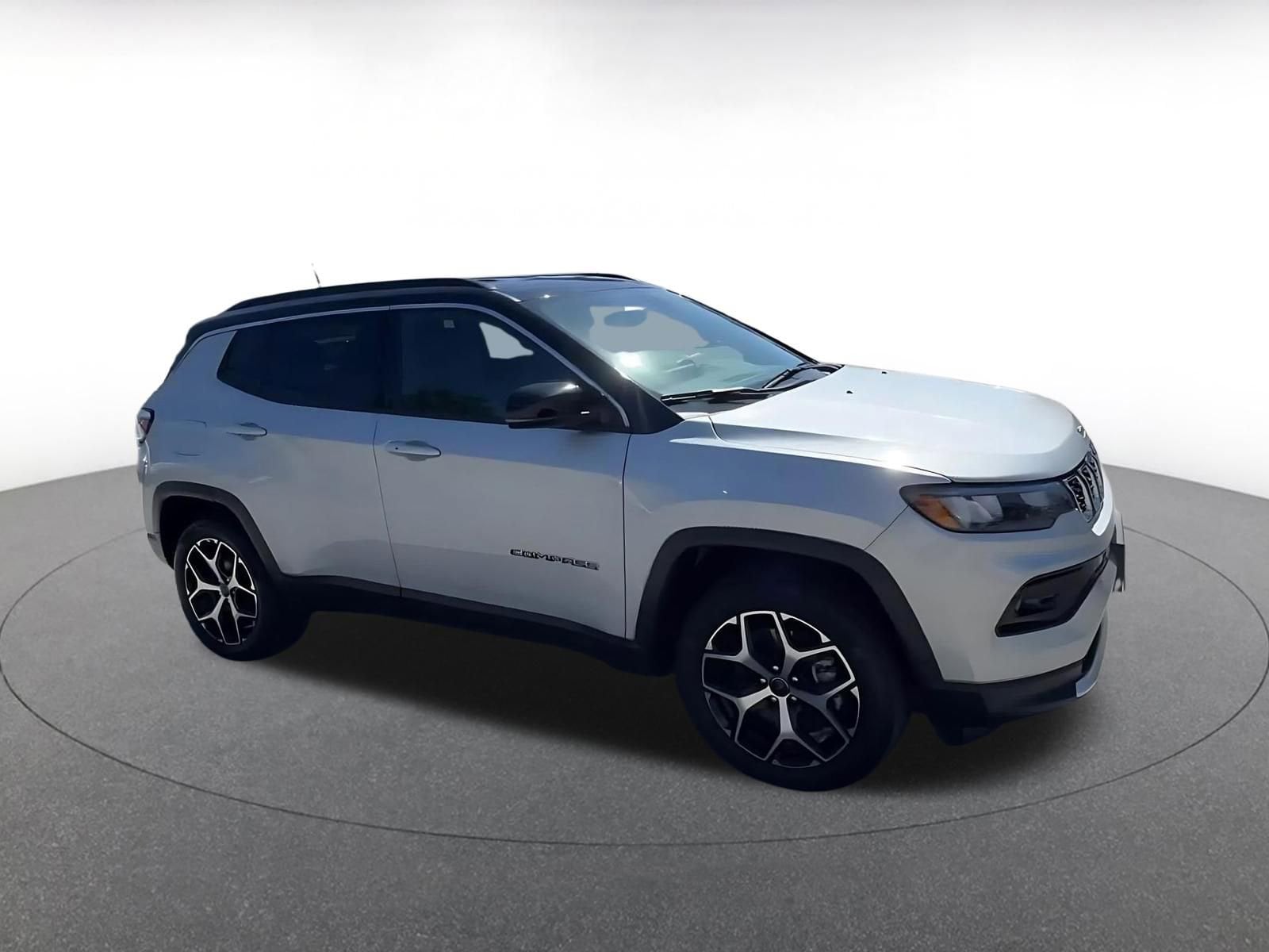 Thumbnail: 2025 Jeep Compass - 2