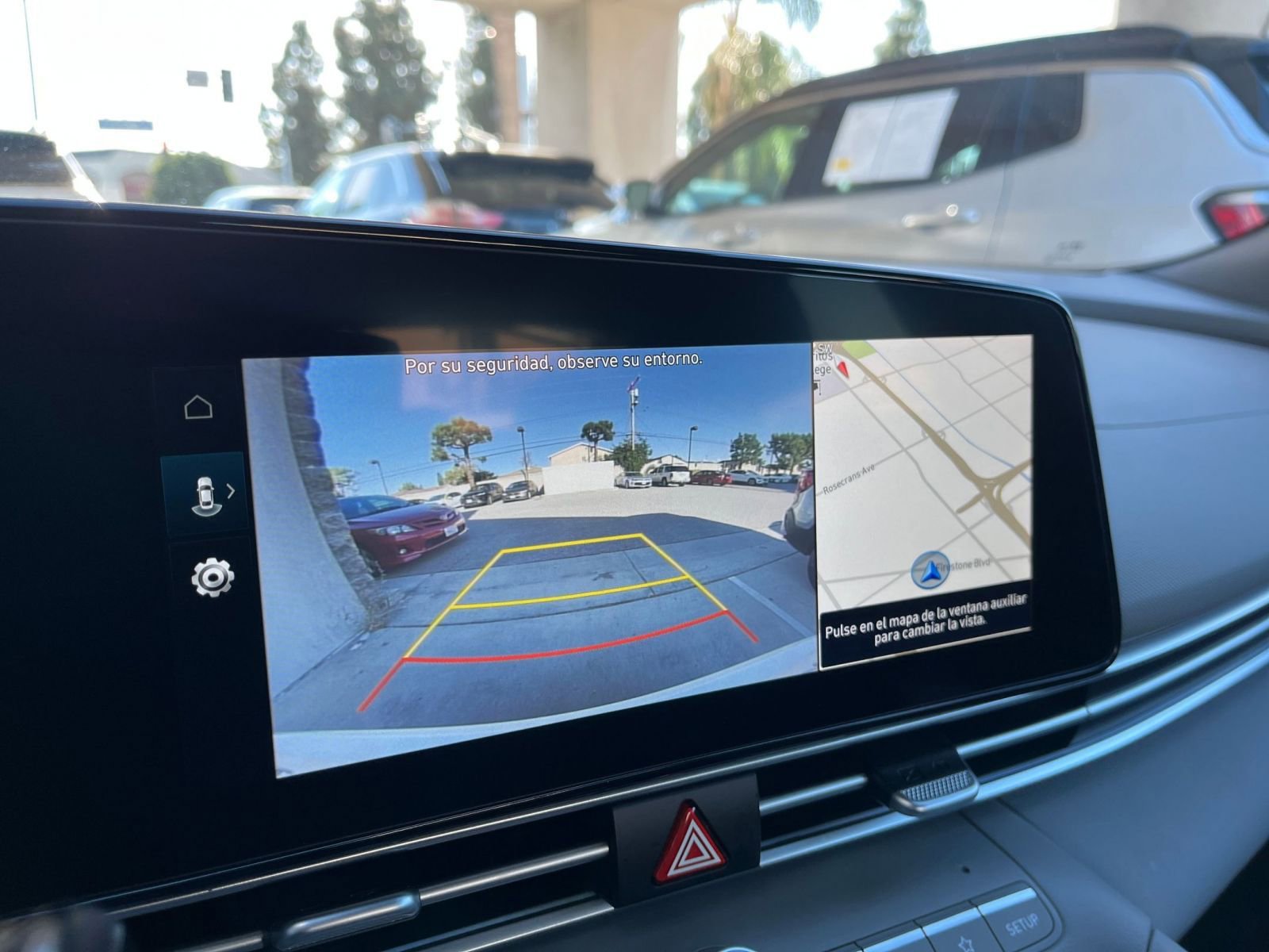 Thumbnail: 2025 Hyundai Elantra - 17