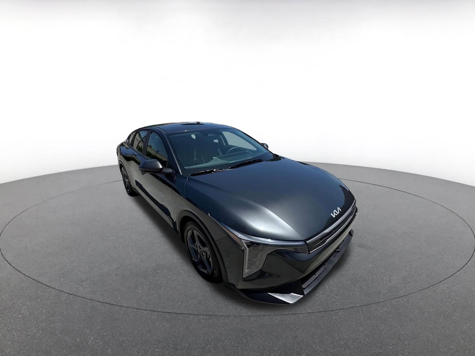 Thumbnail: 2025 Kia K4 - 1