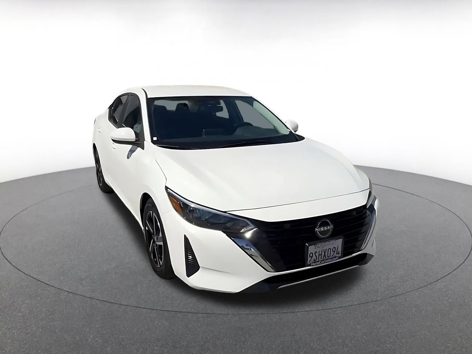 Thumbnail: 2025 Nissan Sentra - 3