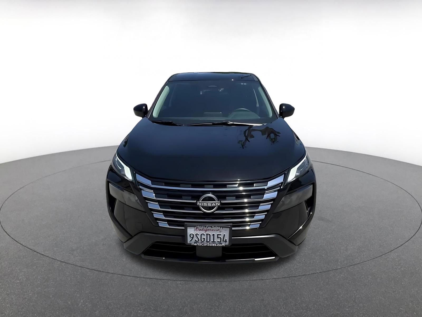 Thumbnail: 2025 Nissan Rogue - 4