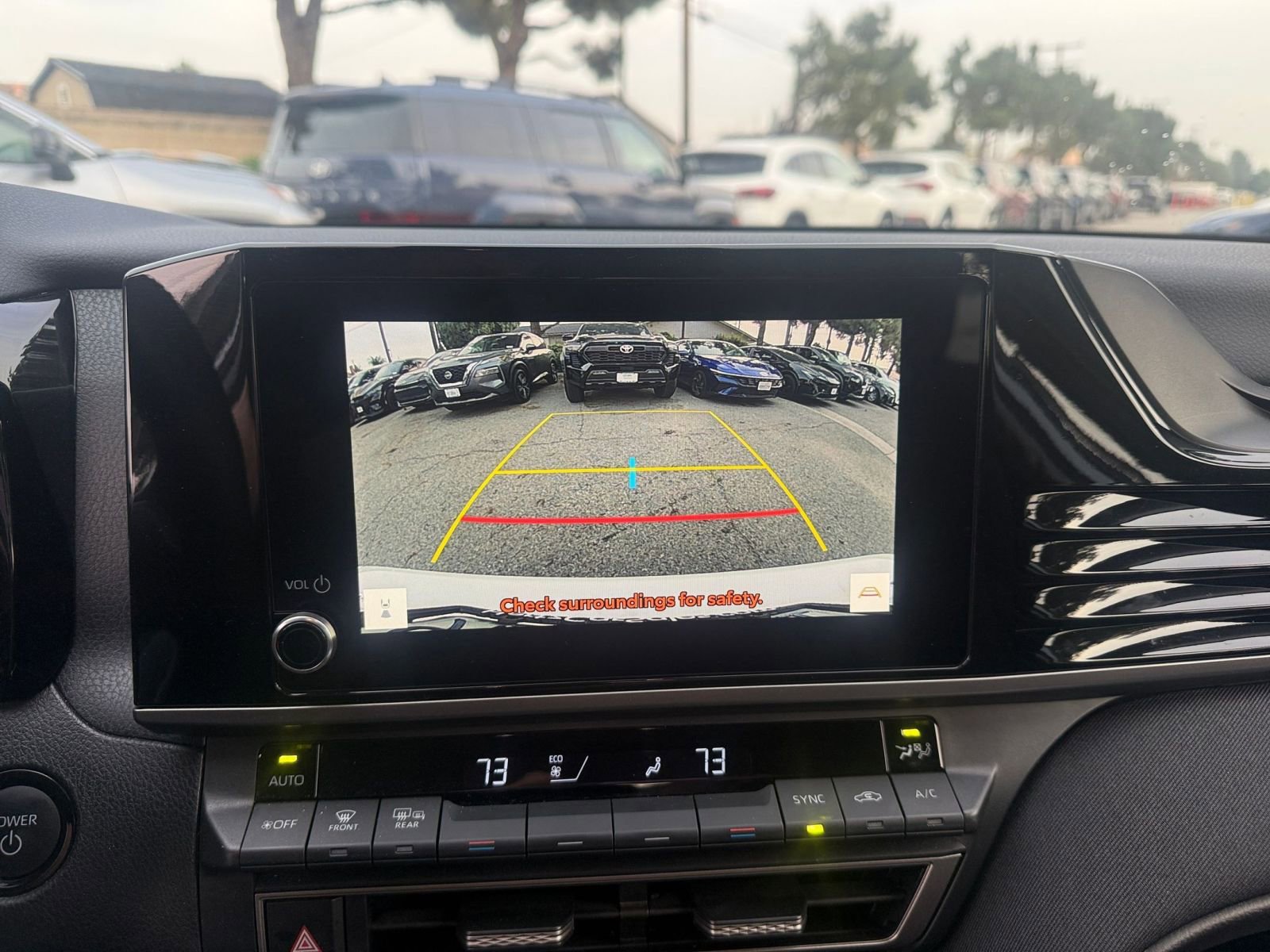 Thumbnail: 2025 Toyota Camry - 17