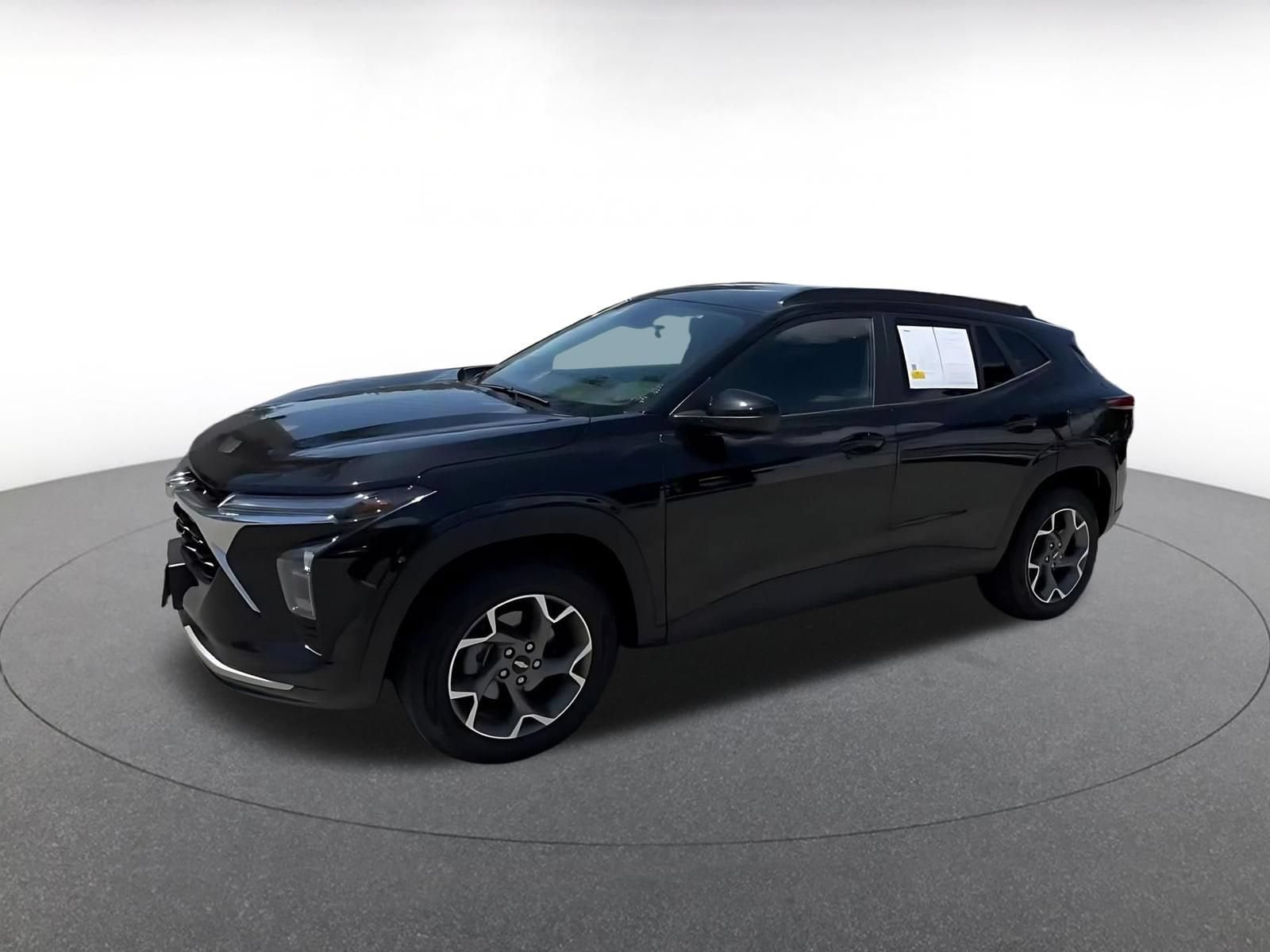 Thumbnail: 2025 Chevrolet Trax - 7