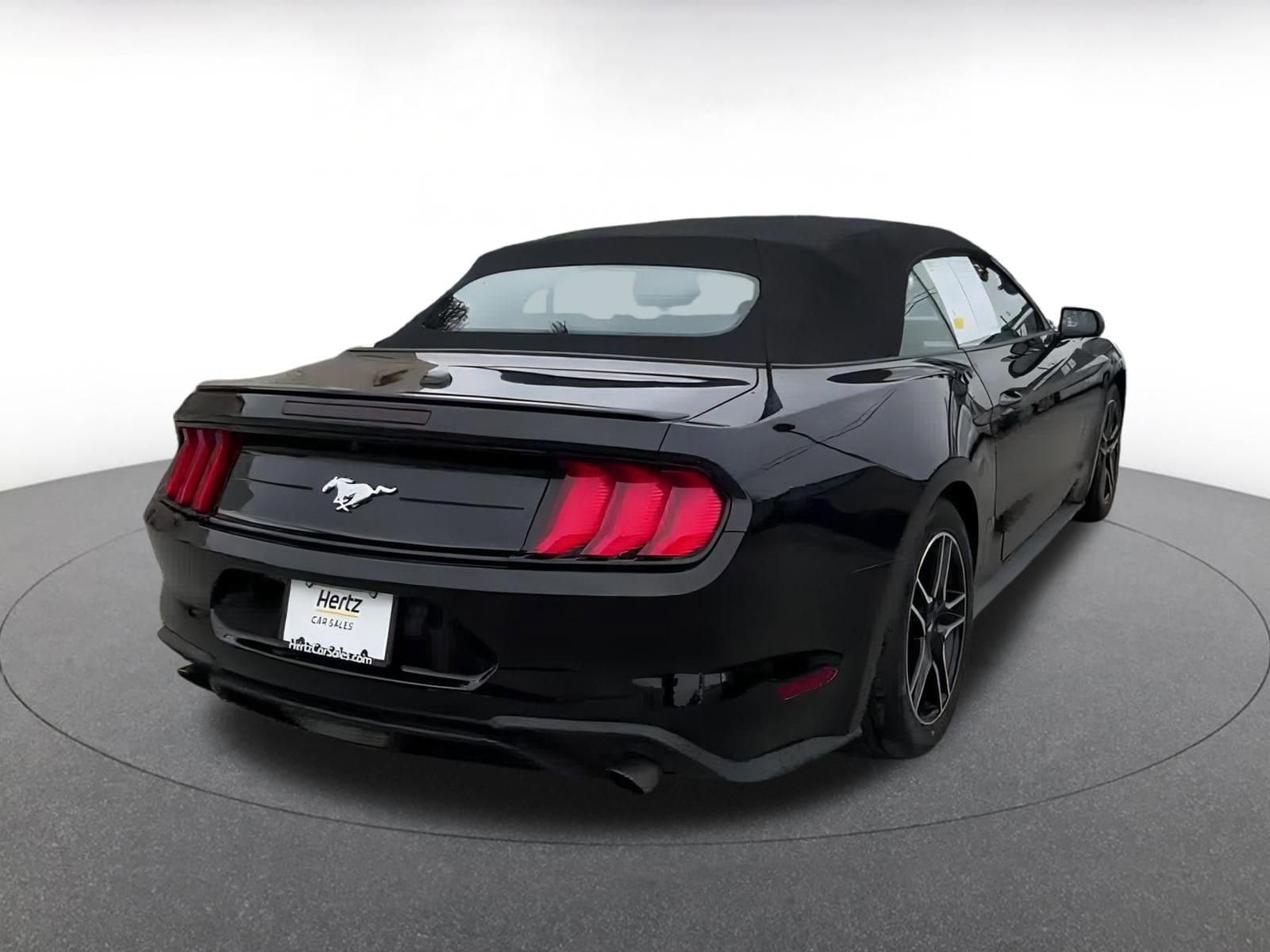2023 Ford Mustang  13