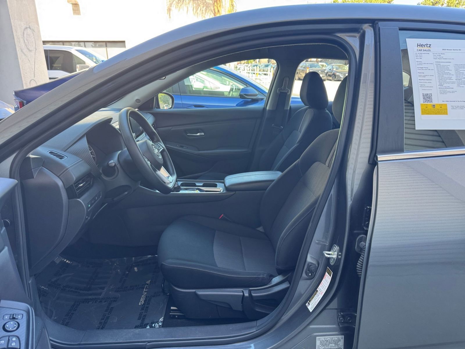 Thumbnail: 2025 Nissan Sentra - 25