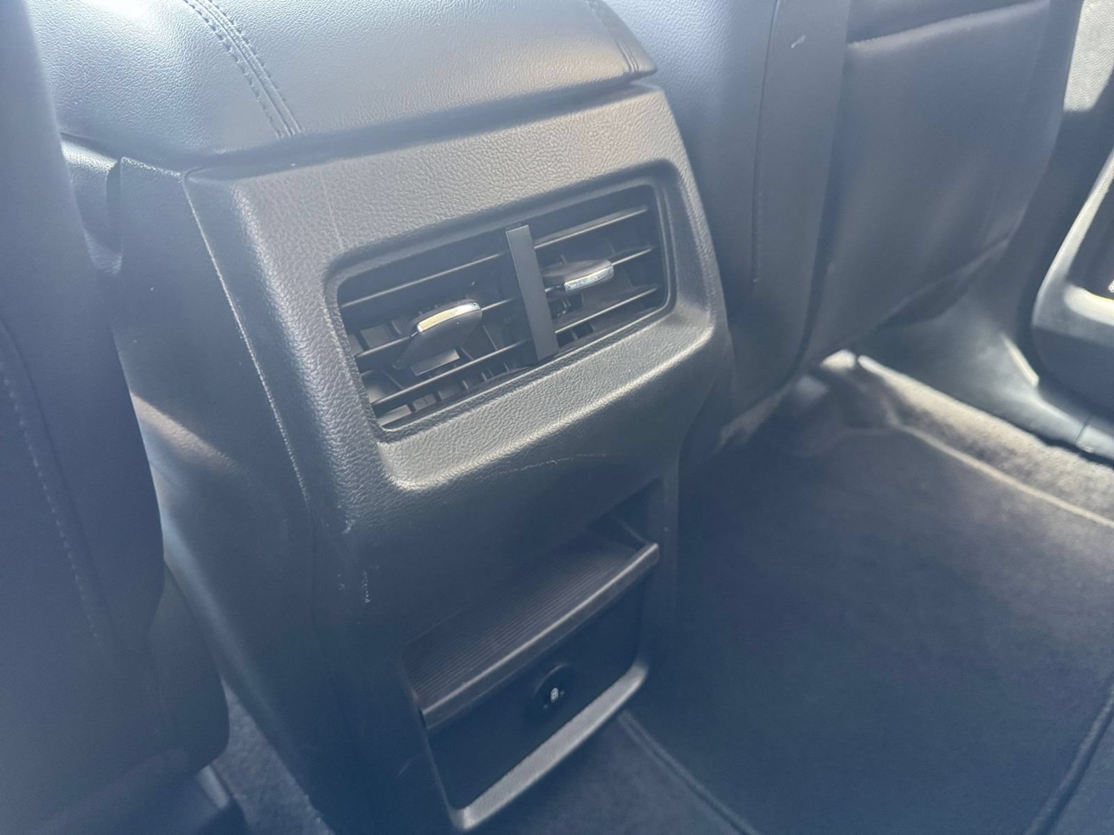Thumbnail: 2024 Ford Edge - 24